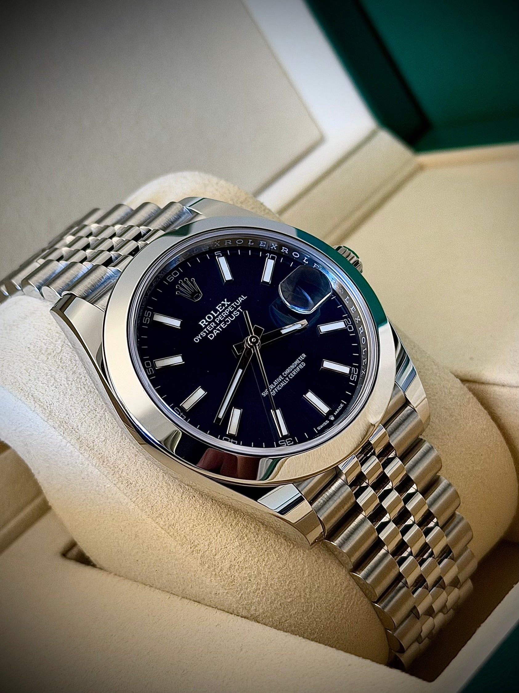 2026 ROLEX DATEJUST 41, BLUE DIAL, SMOOTH JUBILEE 126300, BRAND NEW, FULL SET, INC GST