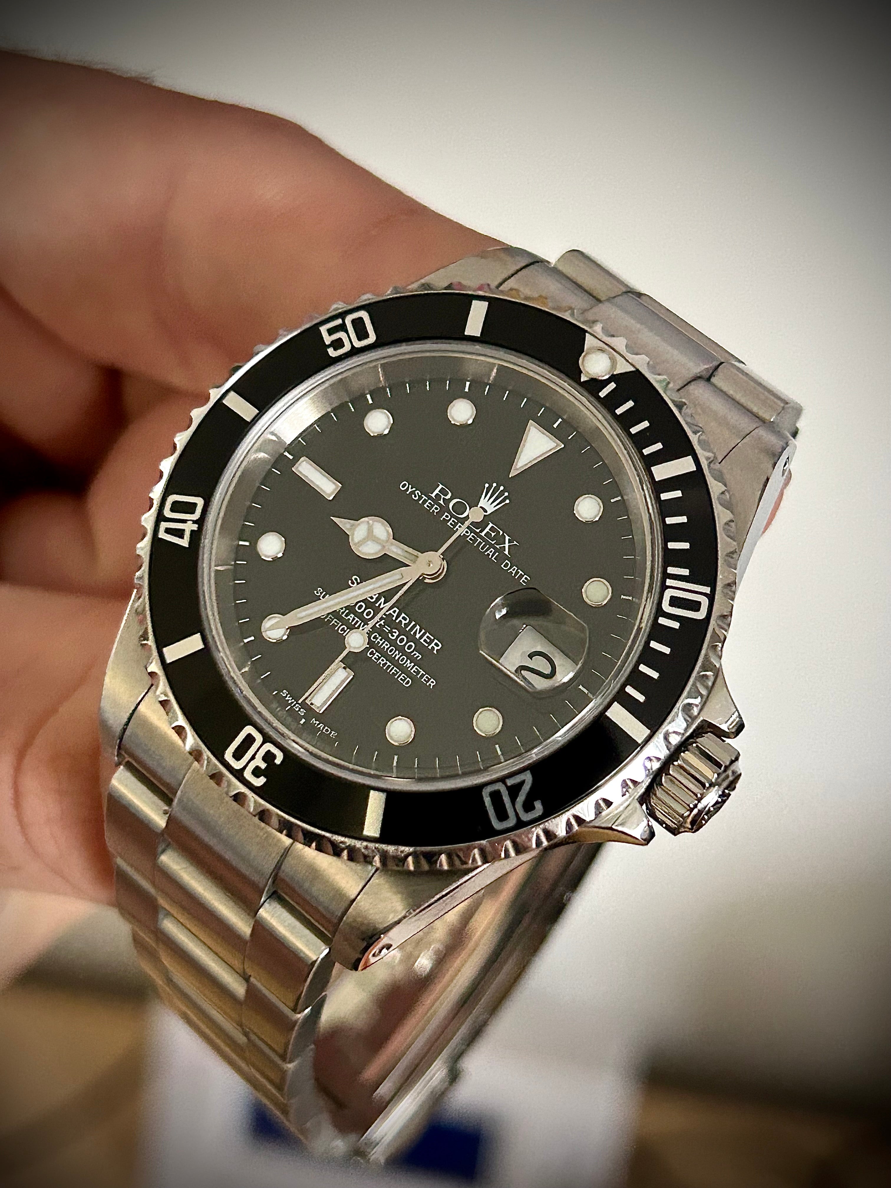 2000 ROLEX SUBMARINER DATE, 16610, BOX AND PAPERS WITH RSC, INC GST
