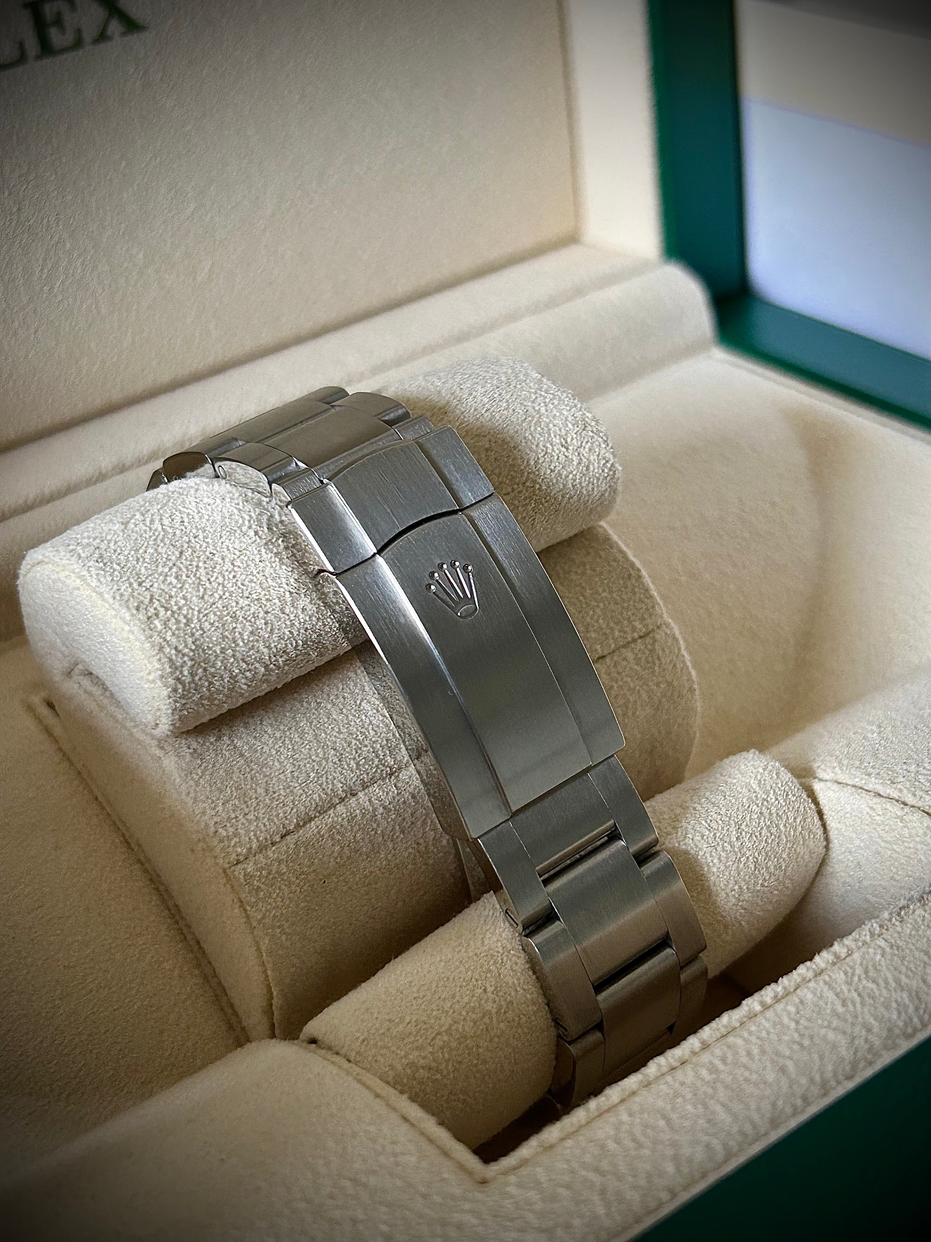 2023 ROLEX OYSTER PERPETUAL 41, BLUE DIAL, FULL SET, INC GST