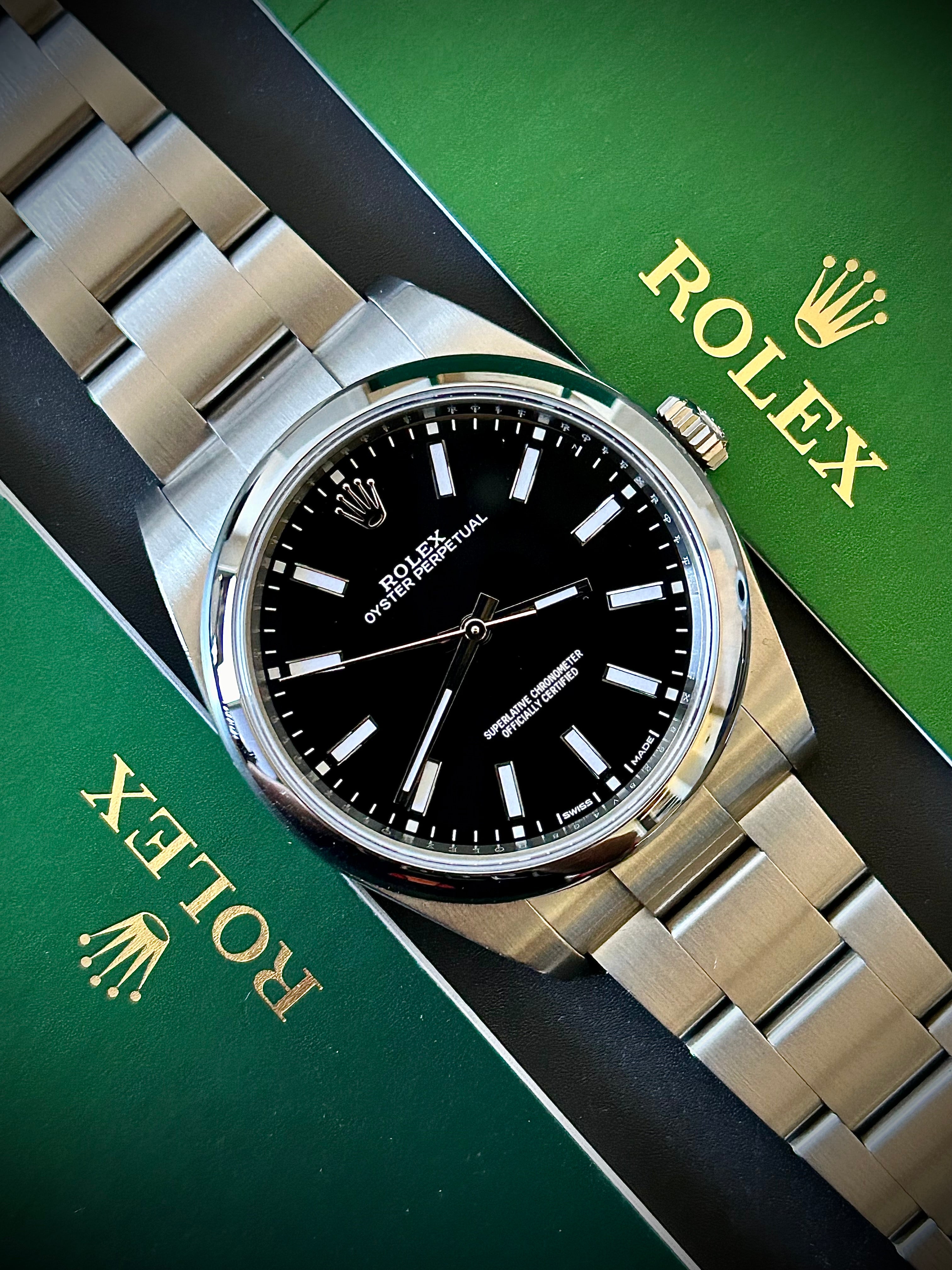 2019 ROLEX OYSTER PERPETUAL 39 BLACK DIAL, 114300, FULL SET, INC GST