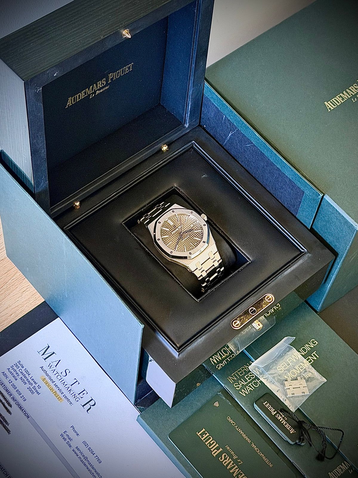 2019 AUDEMARS PIGUET ROYAL OAK 41, 15400ST.OO.1220ST.04, GREY RUTHENIUM DIAL, FULL SET, 2025 AP SERVICE, INC GST