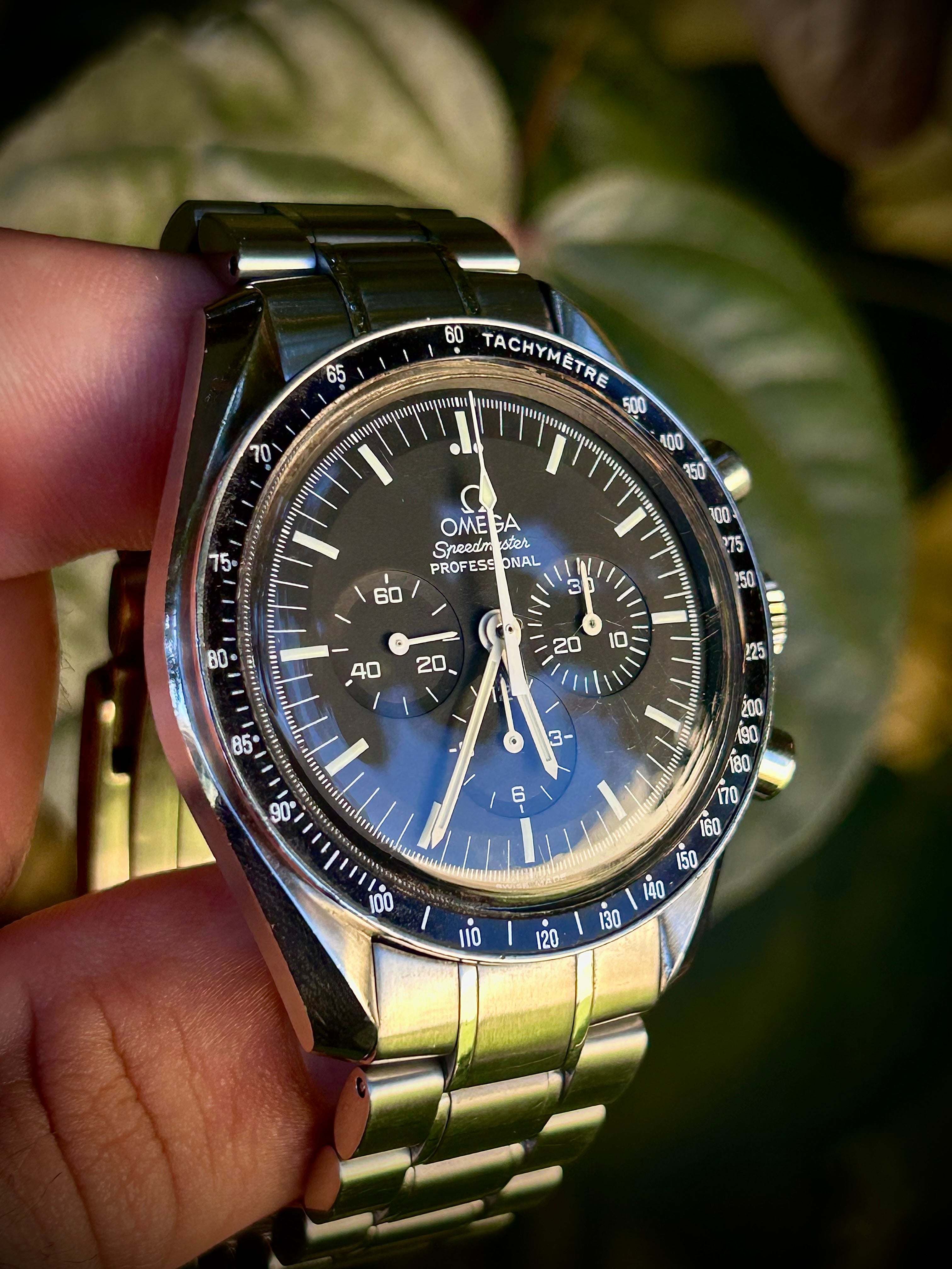 2006 OMEGA SPEEDMASTER PROFESSIONAL, FULL SET, INC GST