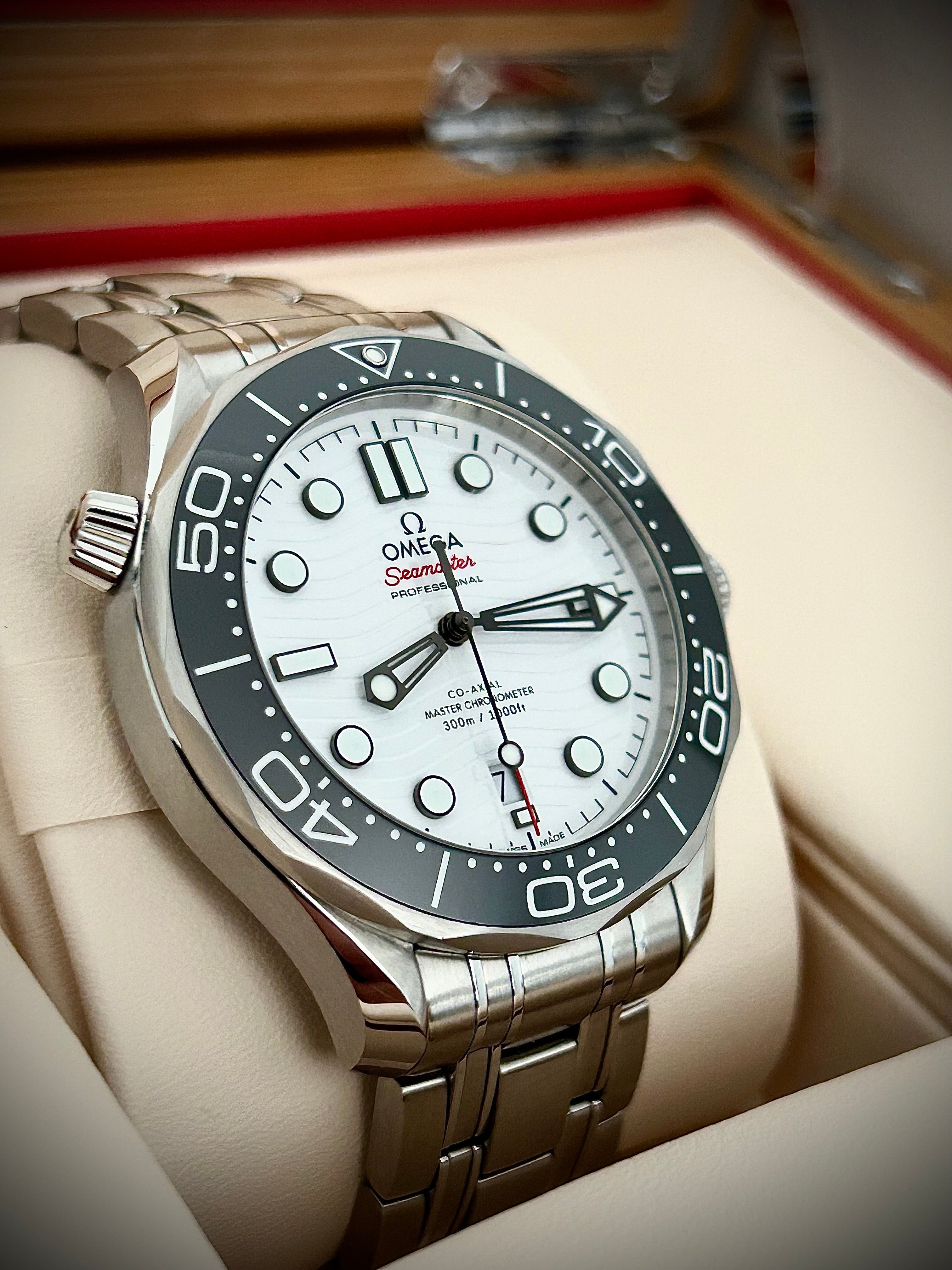 2023 OMEGA SEAMASTER 300, FULL SET, INC GST