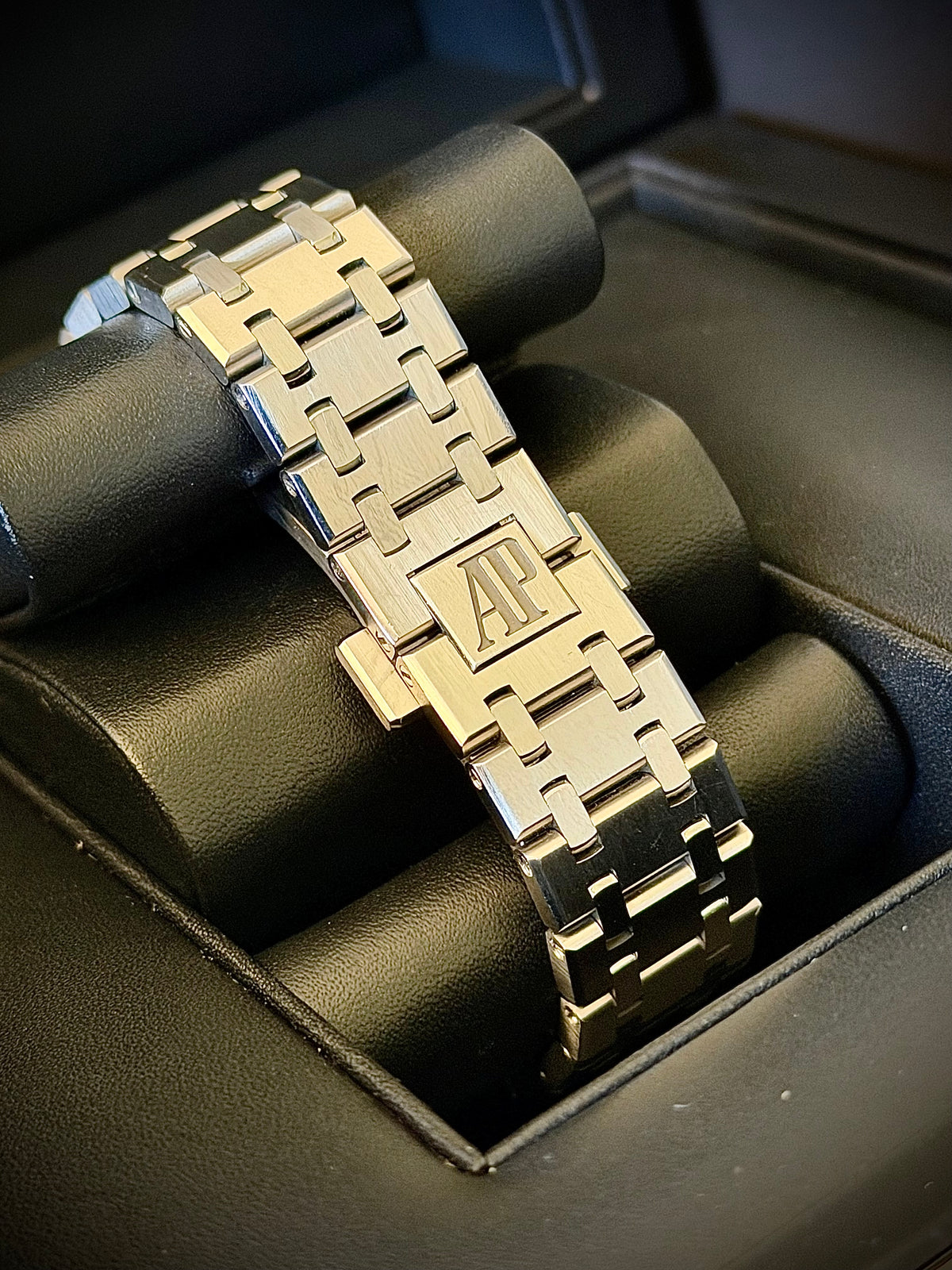 2019 AUDEMARS PIGUET ROYAL OAK 37MM, 15450ST.OO.1256ST.02, GREY DIAL, 2024 SERVICE, BOX & PAPERS, INC GST