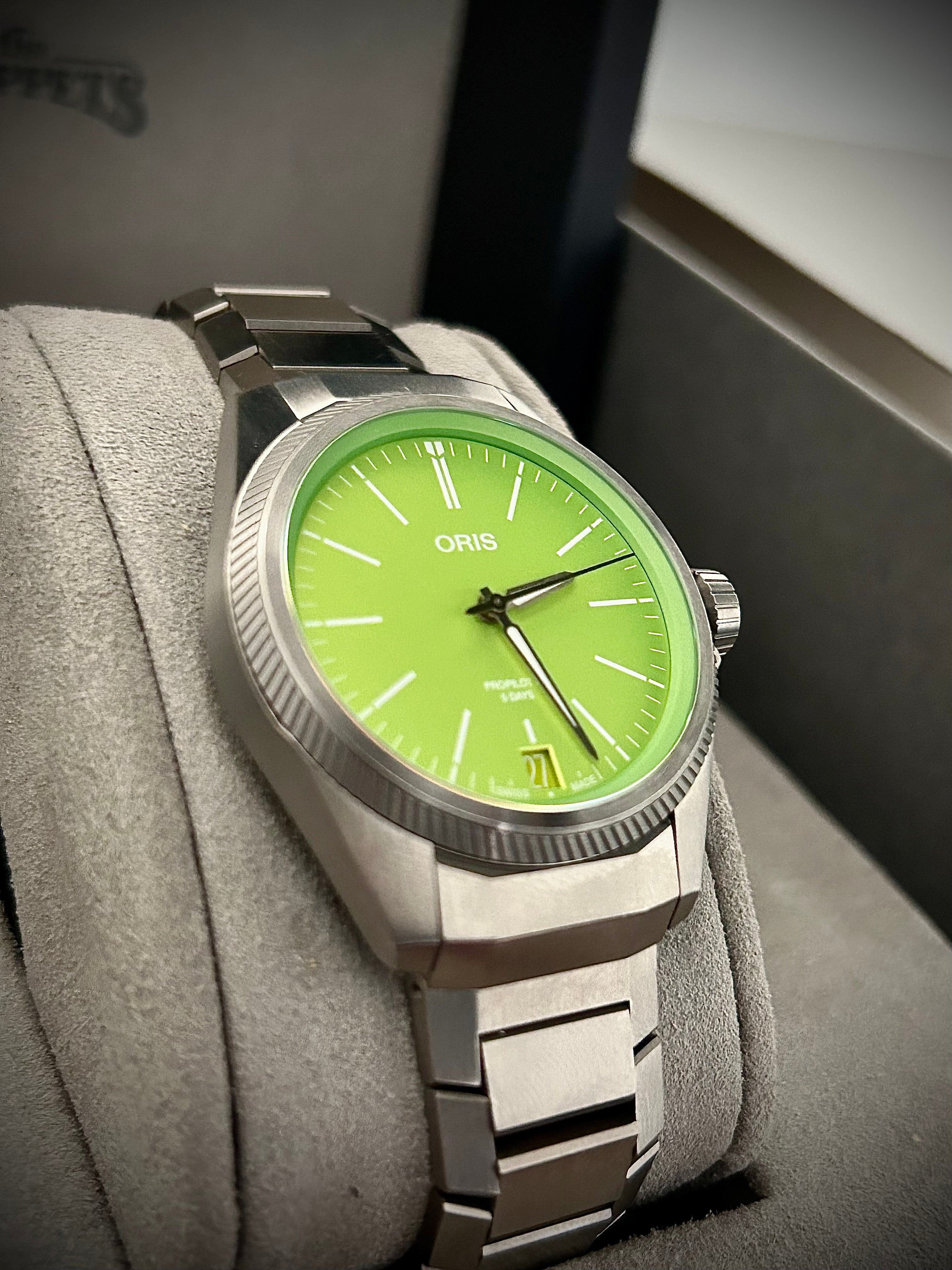 2023 ORIS PRO PILOT X “KERMIT”, FULL SET, INC GST