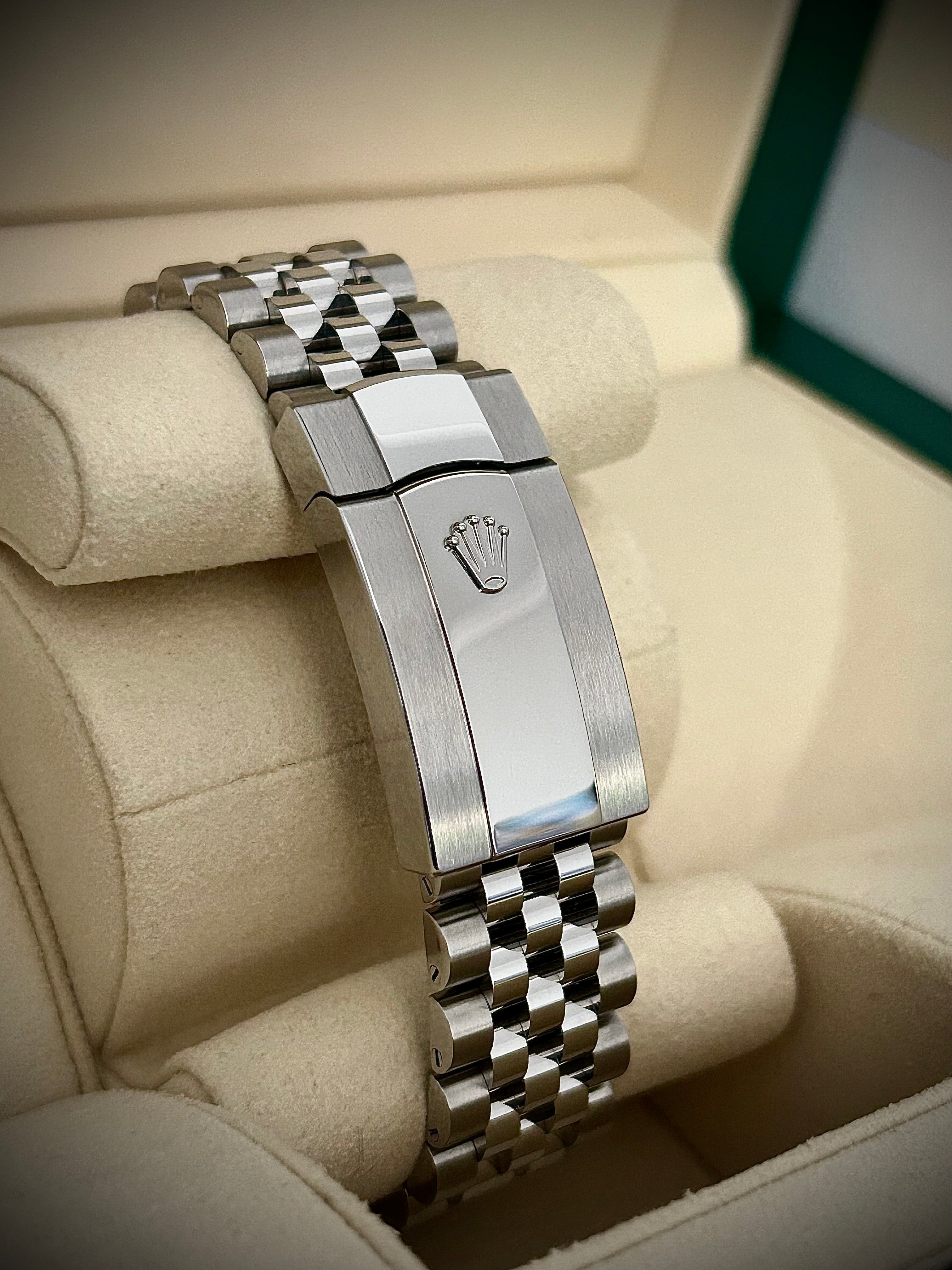 2024 ROLEX DATEJUST 36, 126234, FULL SET, INC GST