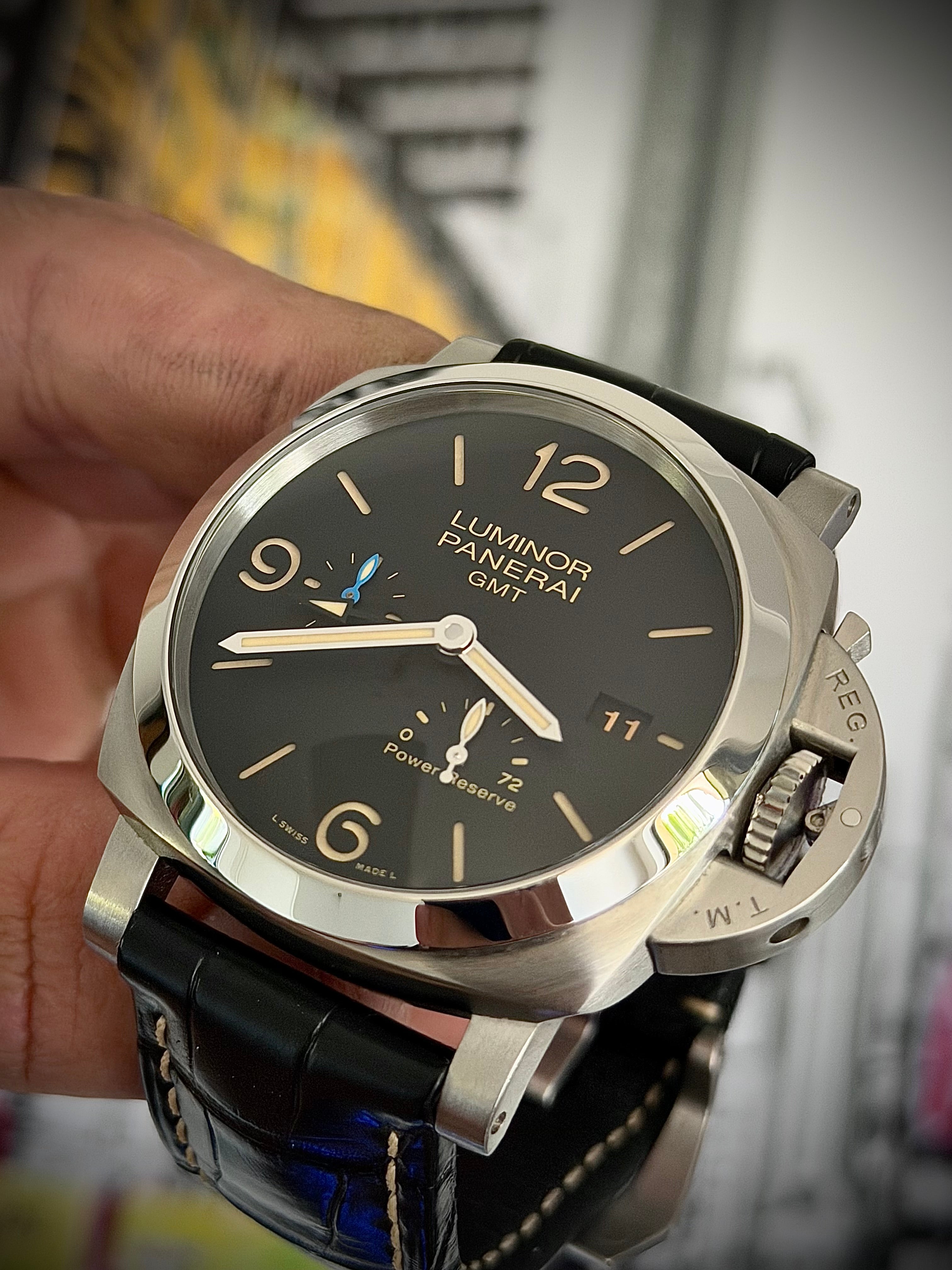 2021 PANERAI LUMINOR 1950 3 DAYS GMT POWER RESERVE, PAM01321, OEM BRACELET + ORIGINAL INVOICE, INC GST