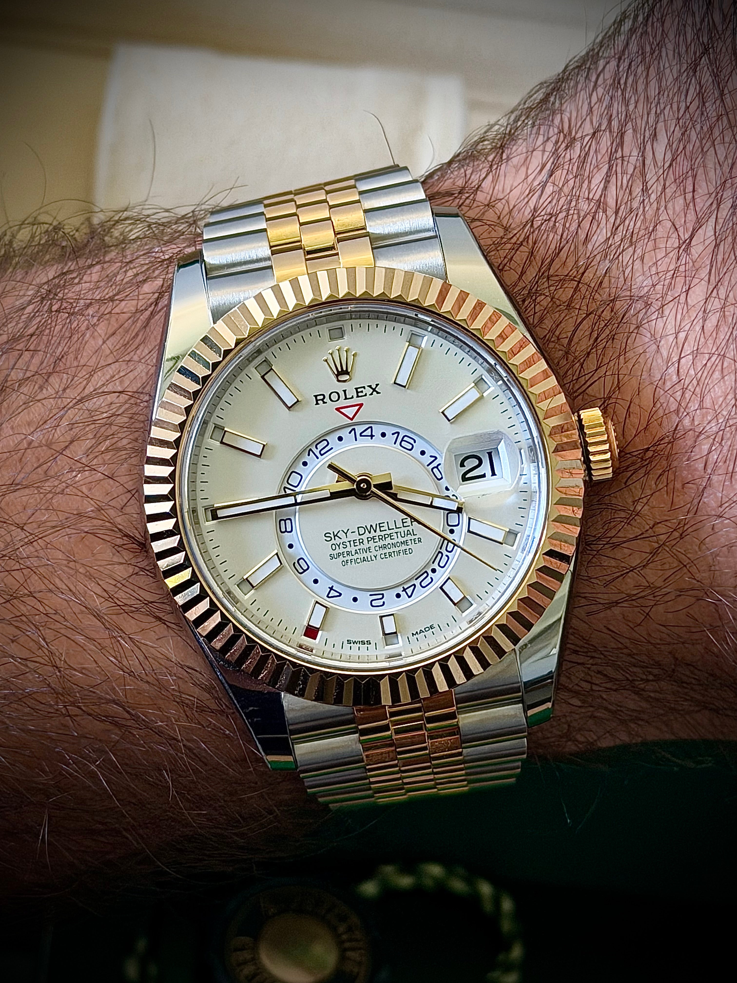 2022 ROLEX SKY-DWELLER, 326933, WHITE DIAL, JUBILEE BRACELET, STICKERED, FULL SET, INC GST