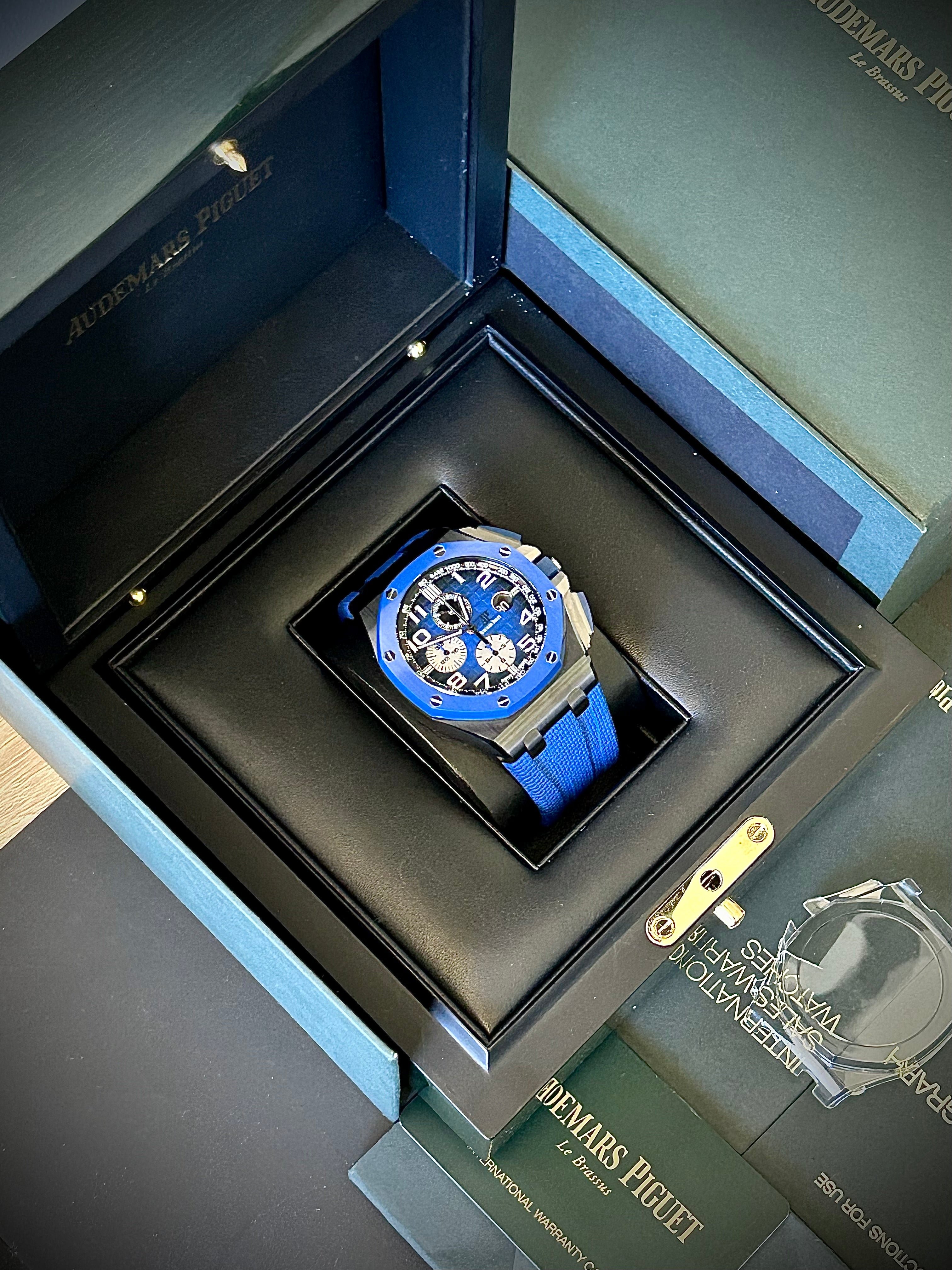 2020 AUDEMARS PIGUET ROYAL OAK OFFSHORE CHRONOGRAPH, BLUE DIAL, FULL SET, INC GST