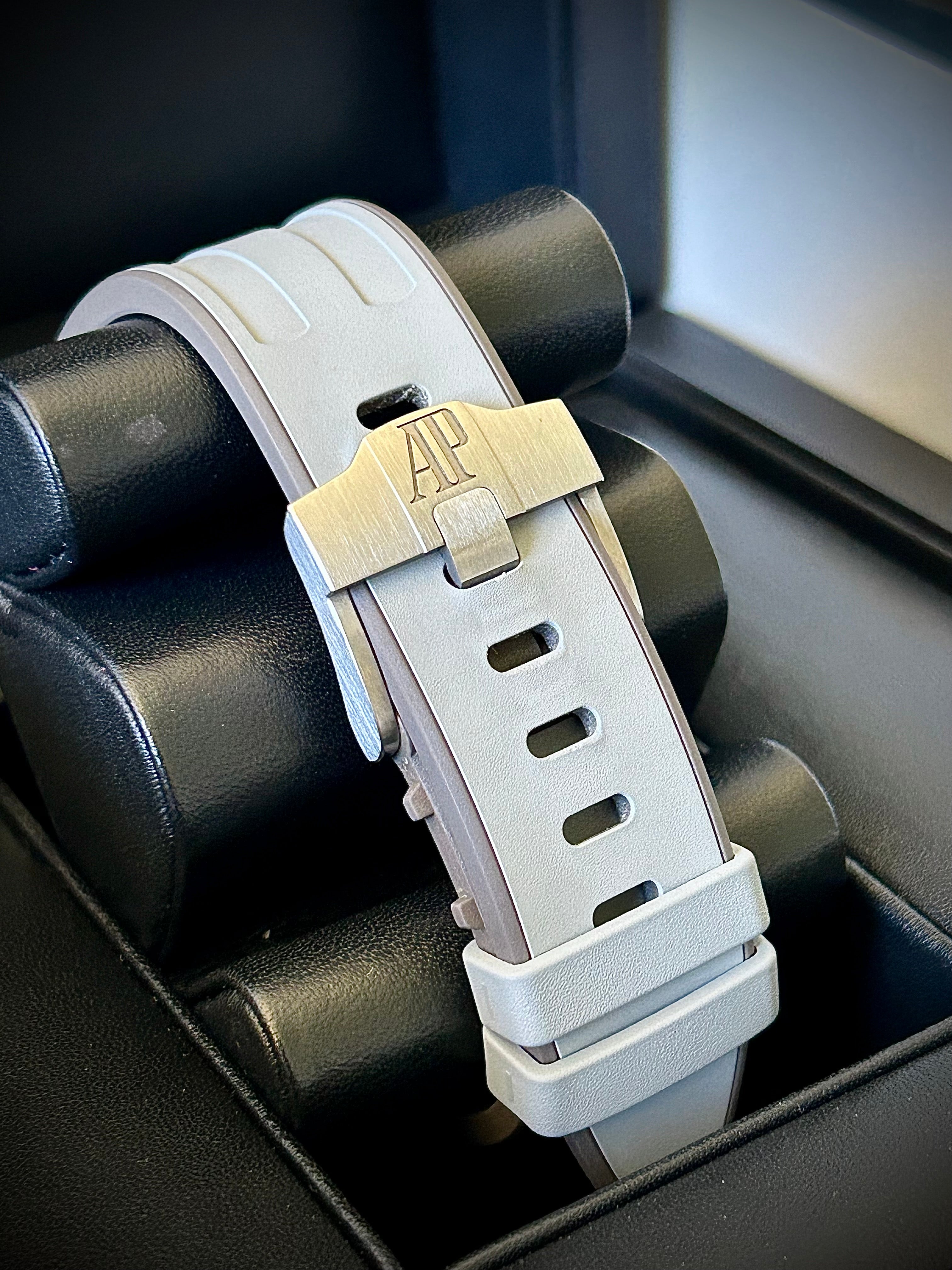 2020 AUDEMARS PIGUET ROYAL OAK OFFSHORE CHRONOGRAPH, 26470IO, “GHOST”, TITANIUM, FULL SET, INC GST