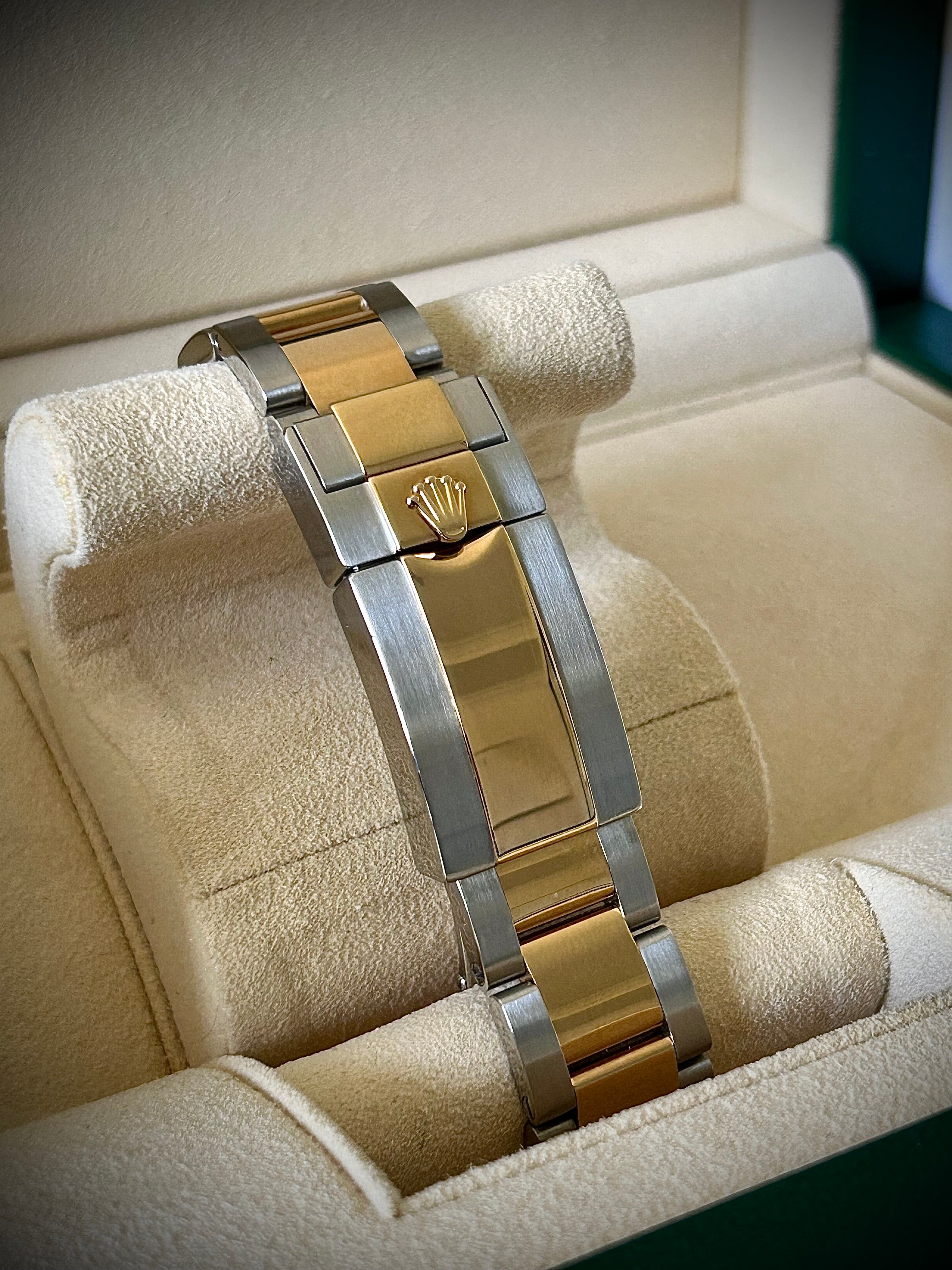 2017 ROLEX COSMOGRAPH DAYTONA, BLUE MASERATI DIAL 116523, FULL SET, INC GST