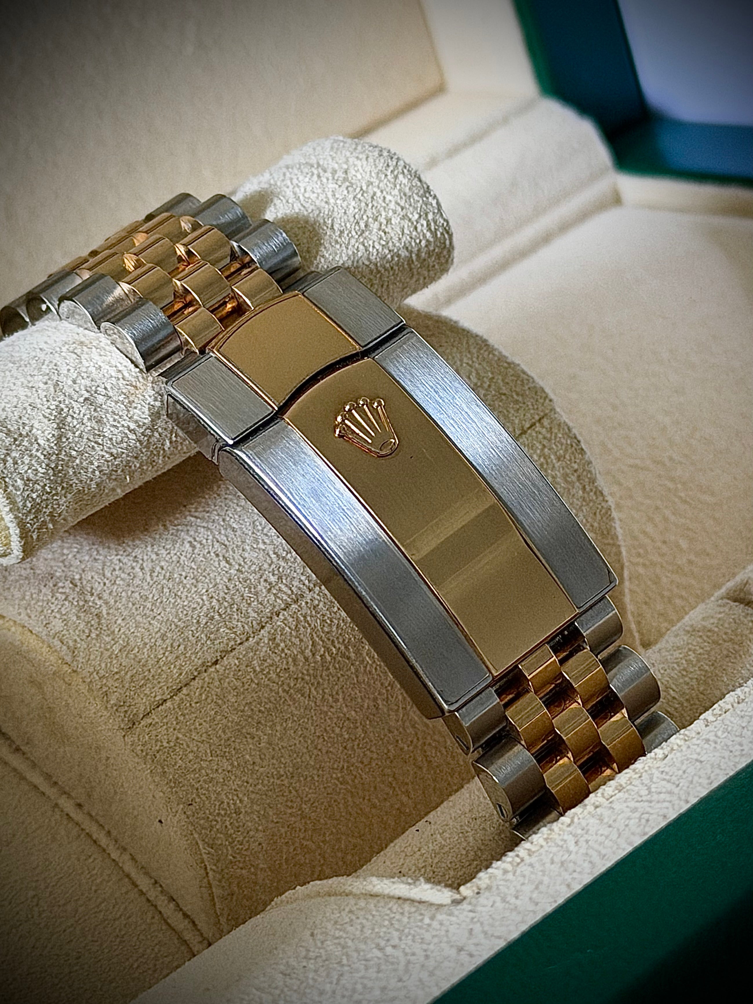 2022 ROLEX SKY-DWELLER, 326933, WHITE DIAL, JUBILEE BRACELET, STICKERED, FULL SET, INC GST