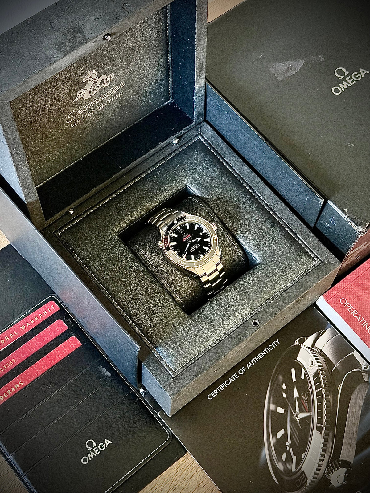2010 OMEGA SEAMASTER PLANET OCEAN 600M “LIQUIDMETAL” LIMITED EDITION, 222.30.42.20.01.001, FULL SET, EXCELLENT CONDITION, INC GST