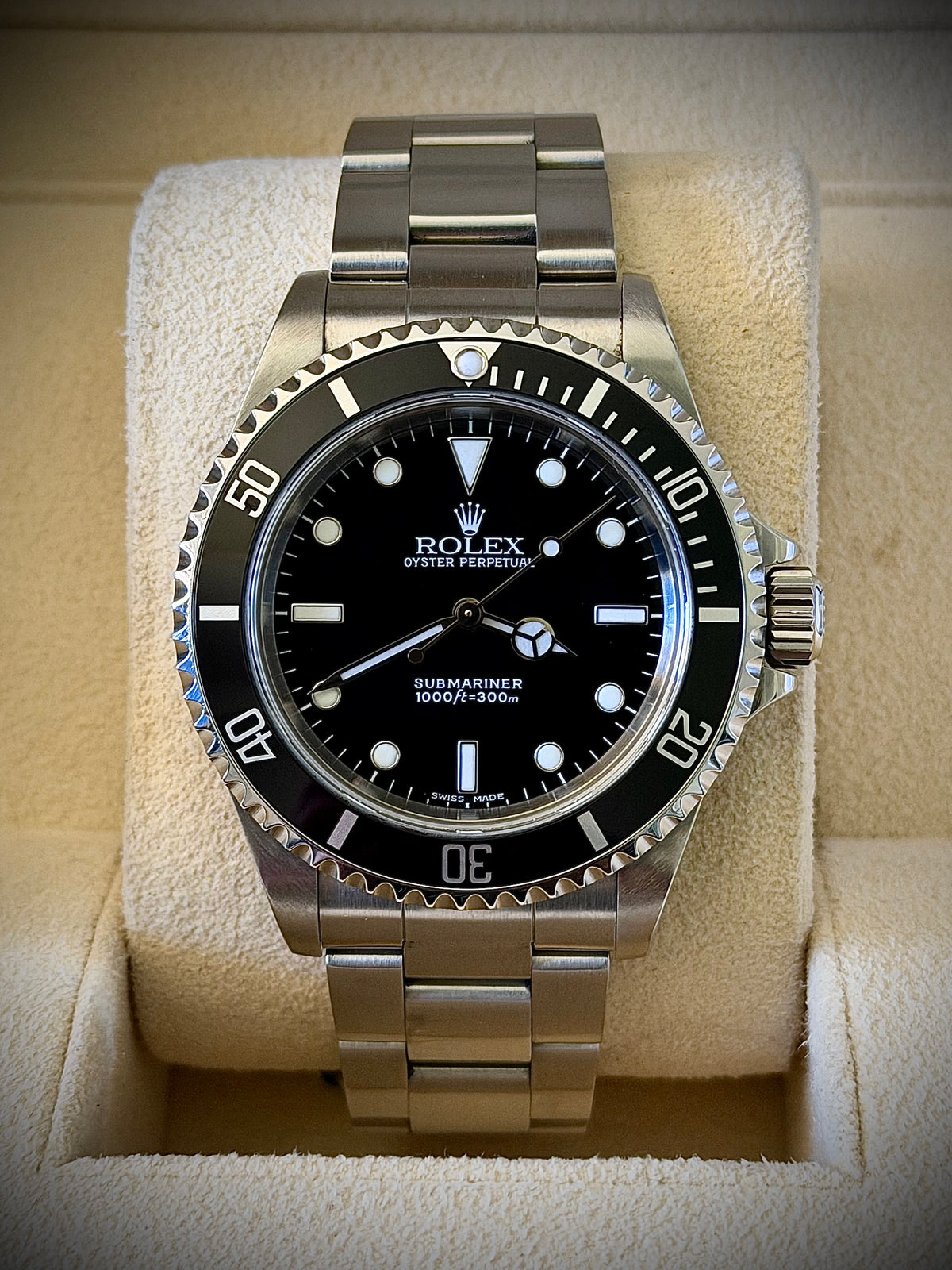 2004 ROLEX SUBMARINER, 14060M, TWO-LINER, FULL SET, EXCELLENT CONDITION, INC GST