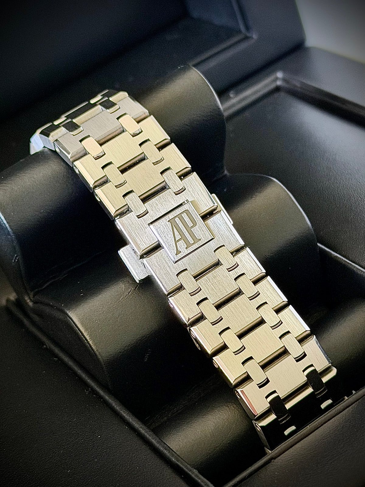 2020 AUDEMARS PIGUET ROYAL OAK SELFWINDING CHRONOGRAPH, 26331ST.OO.1220ST.01, BLUE DIAL, FULL SET, INC GST