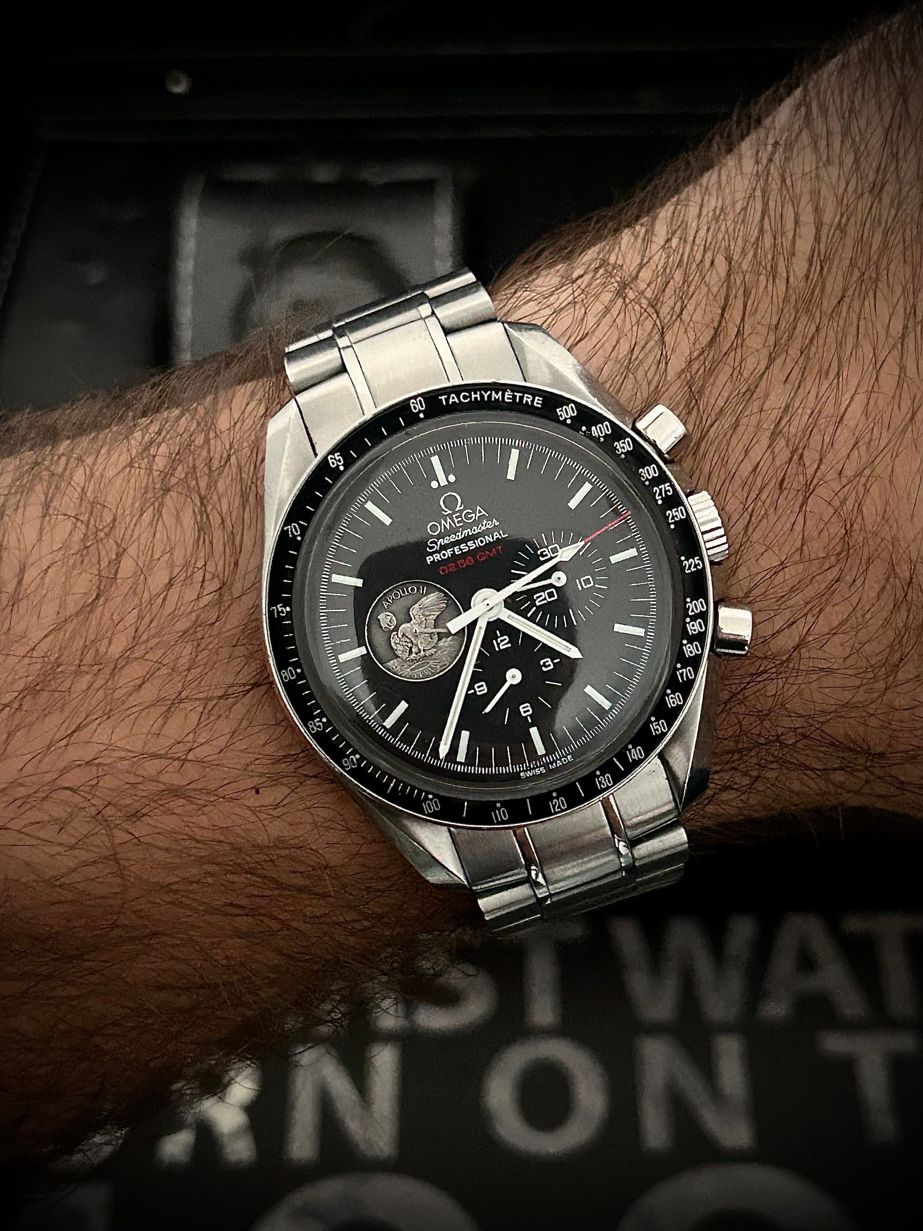 2009 OMEGA SPEEDMASTER MOONWATCH APOLLO 11, FULL SET, INC GST