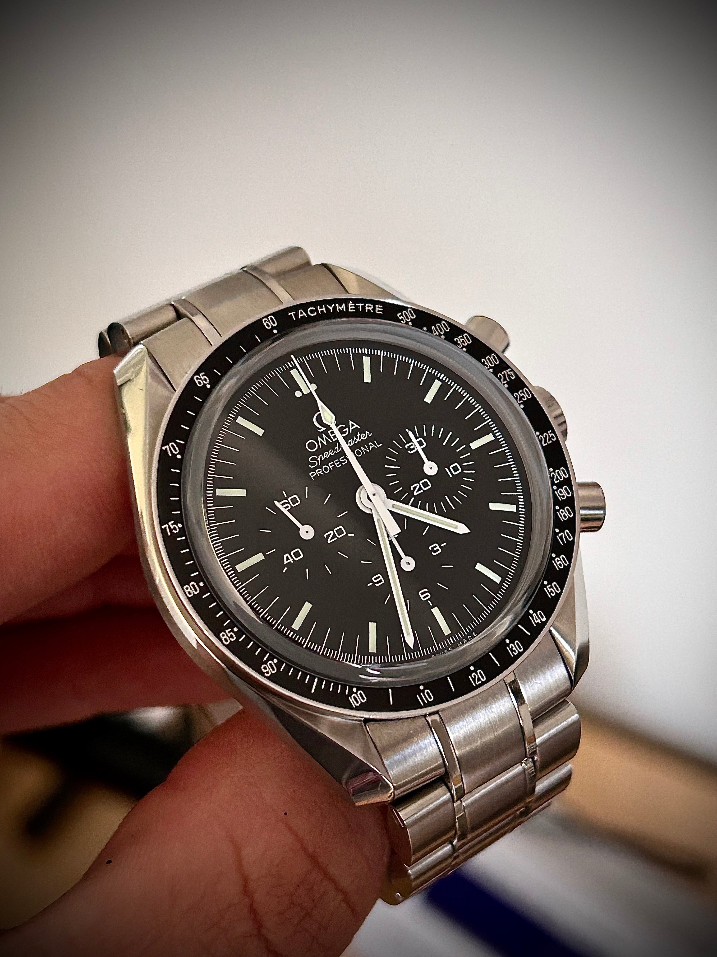 2020 OMEGA SPEEDMASTER MOONWATCH SAPPHIRE SANDWICH, FULLY SERVICED, BIG BOX, FULL SET, INC GST