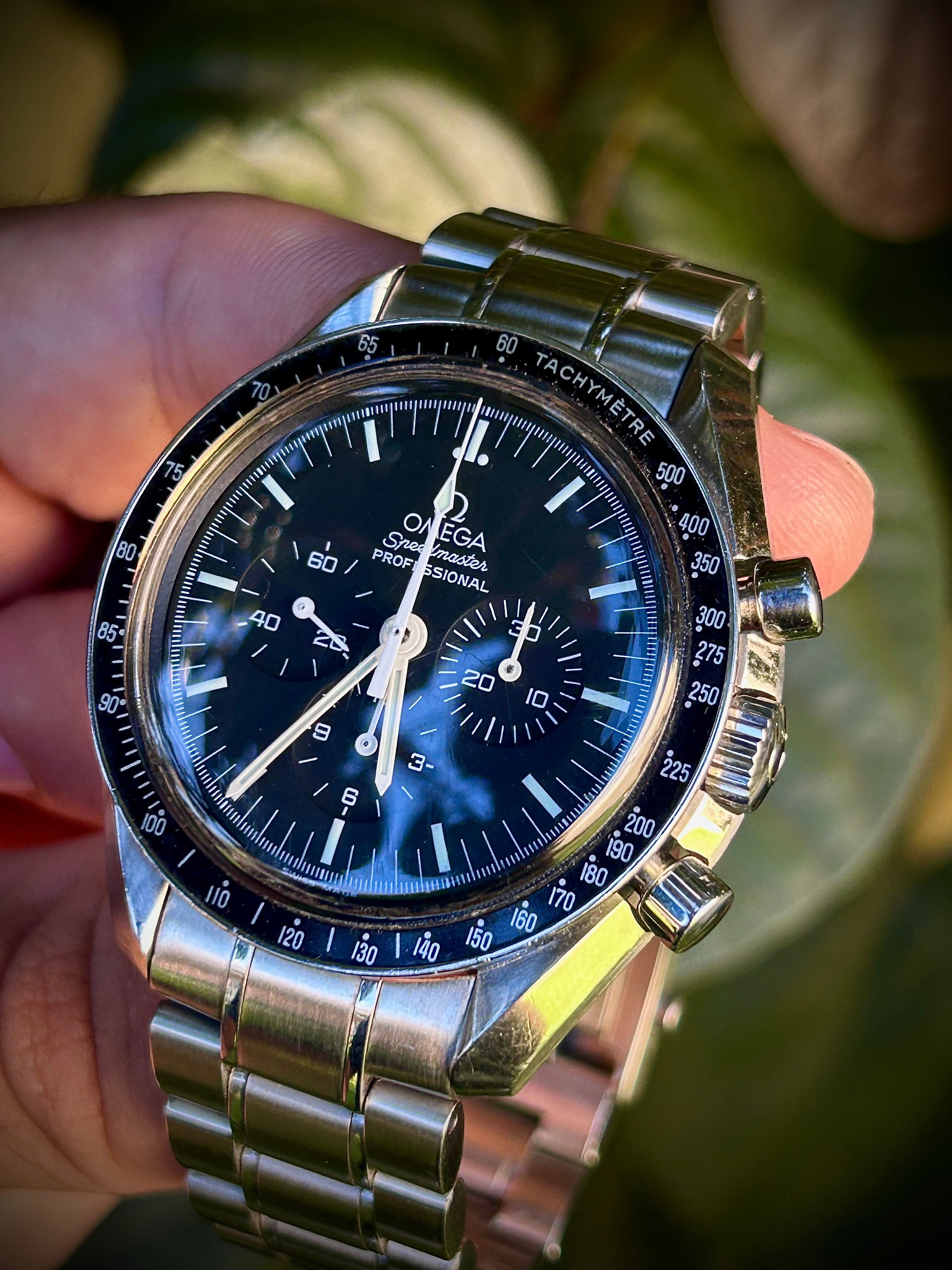 2006 OMEGA SPEEDMASTER PROFESSIONAL, FULL SET, INC GST