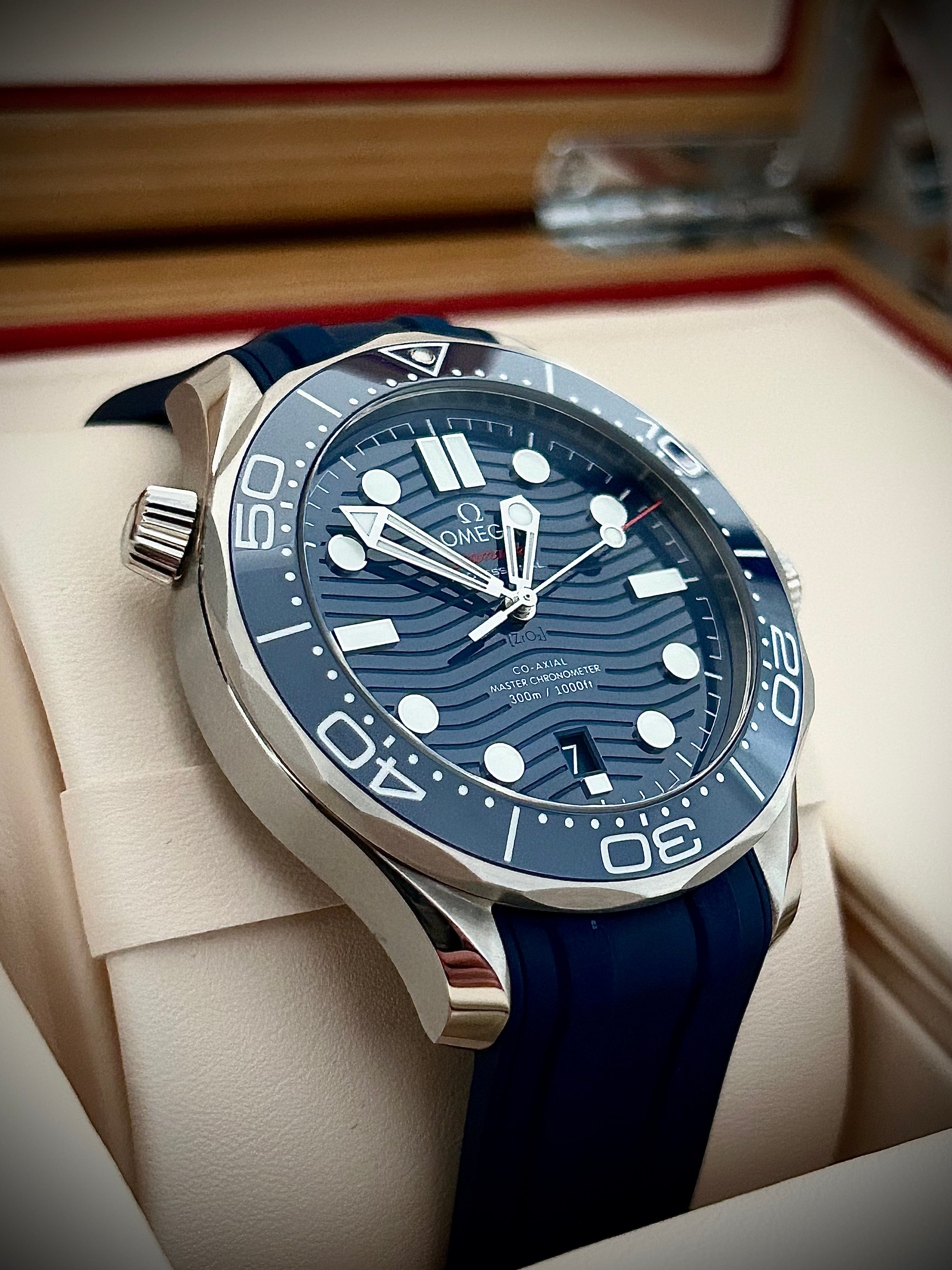 2023 OMEGA SEAMASTER 300, FULL SET, INC GST