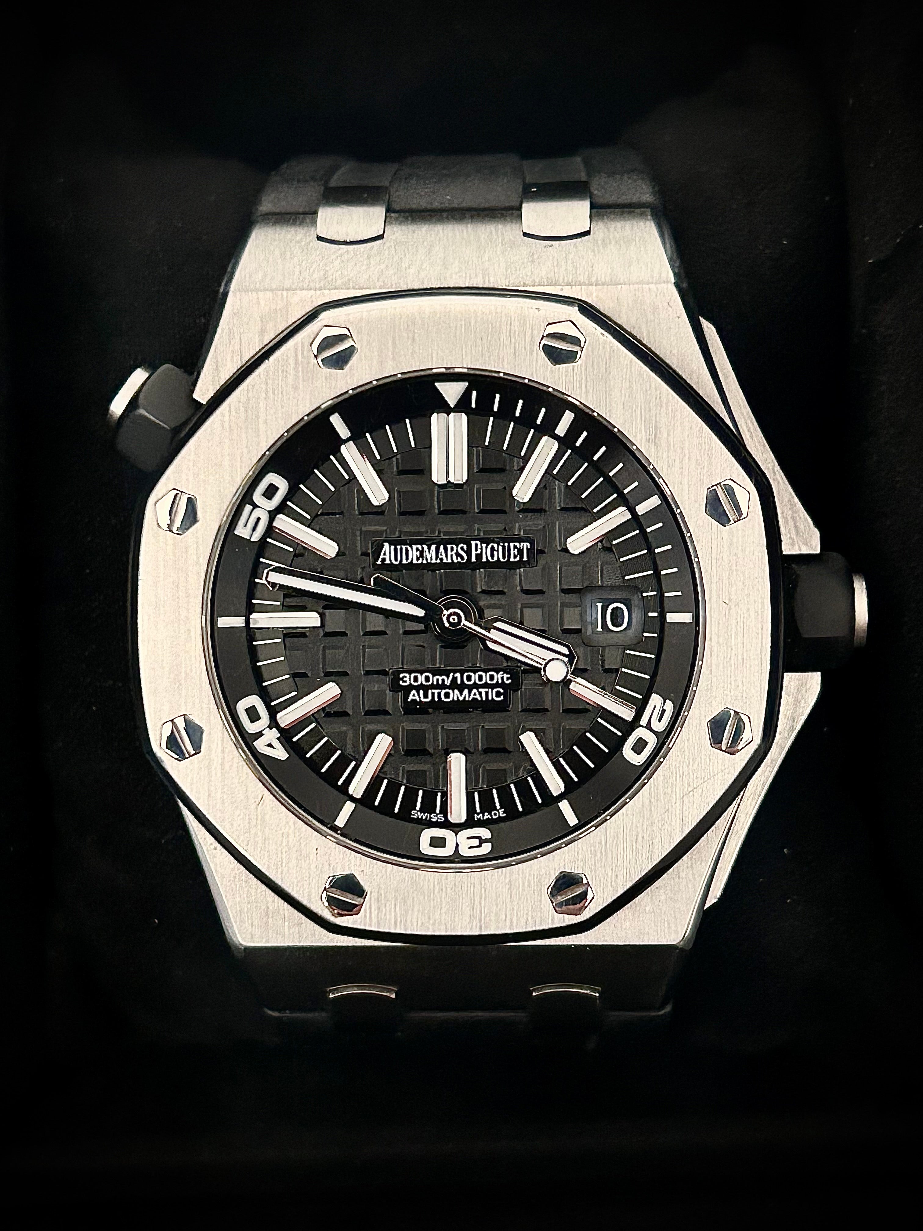 2011 AUDEMARS PIGUET ROYAL OAK OFFSHORE DIVER, 15703ST, INC GST