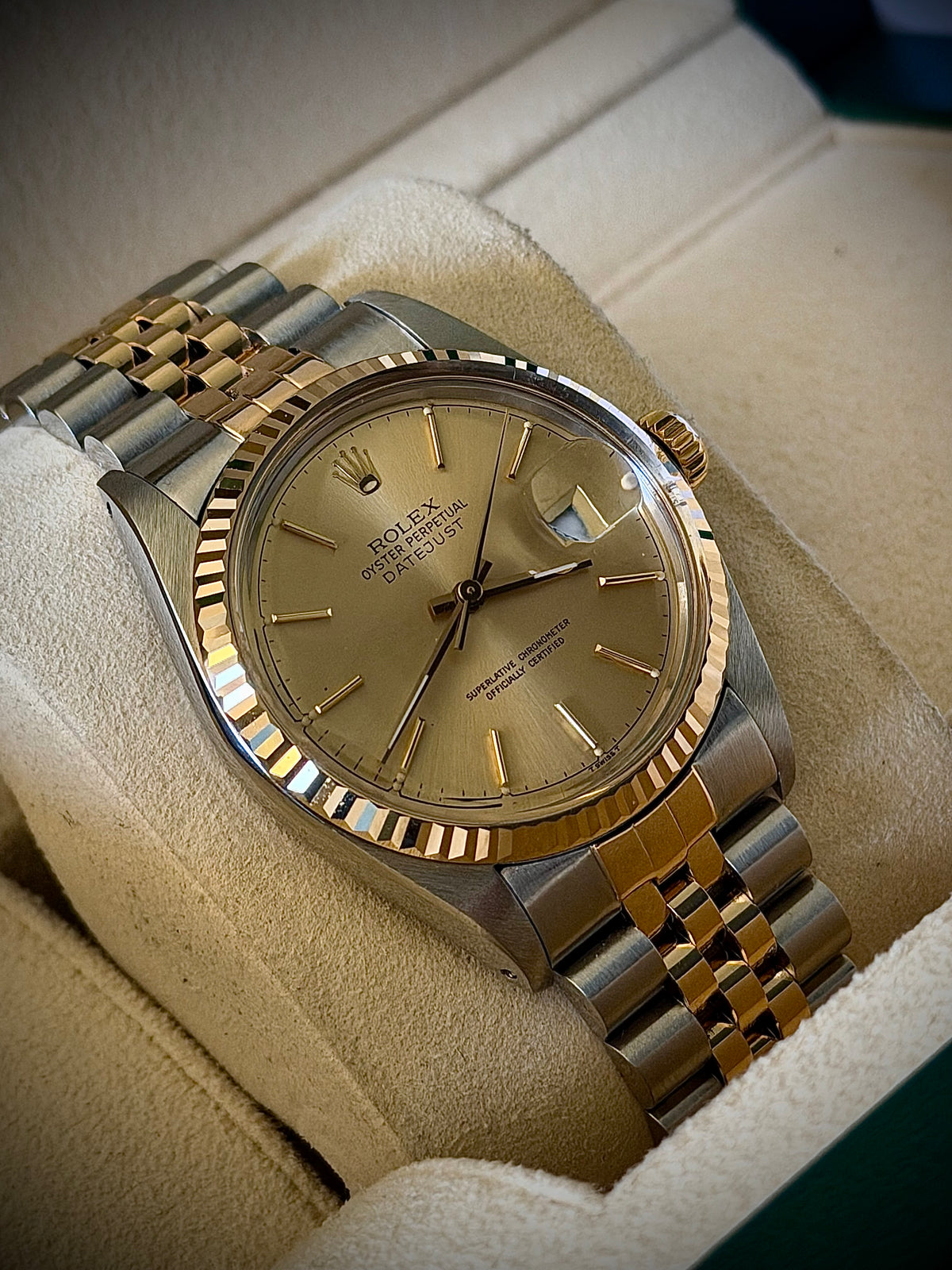 1987 ROLEX DATEJUST 36, 16013, CHAMPAGNE DIAL, FLUTED BEZEL, JUBILEE BRACELET, WATCH ONLY, INC GST
