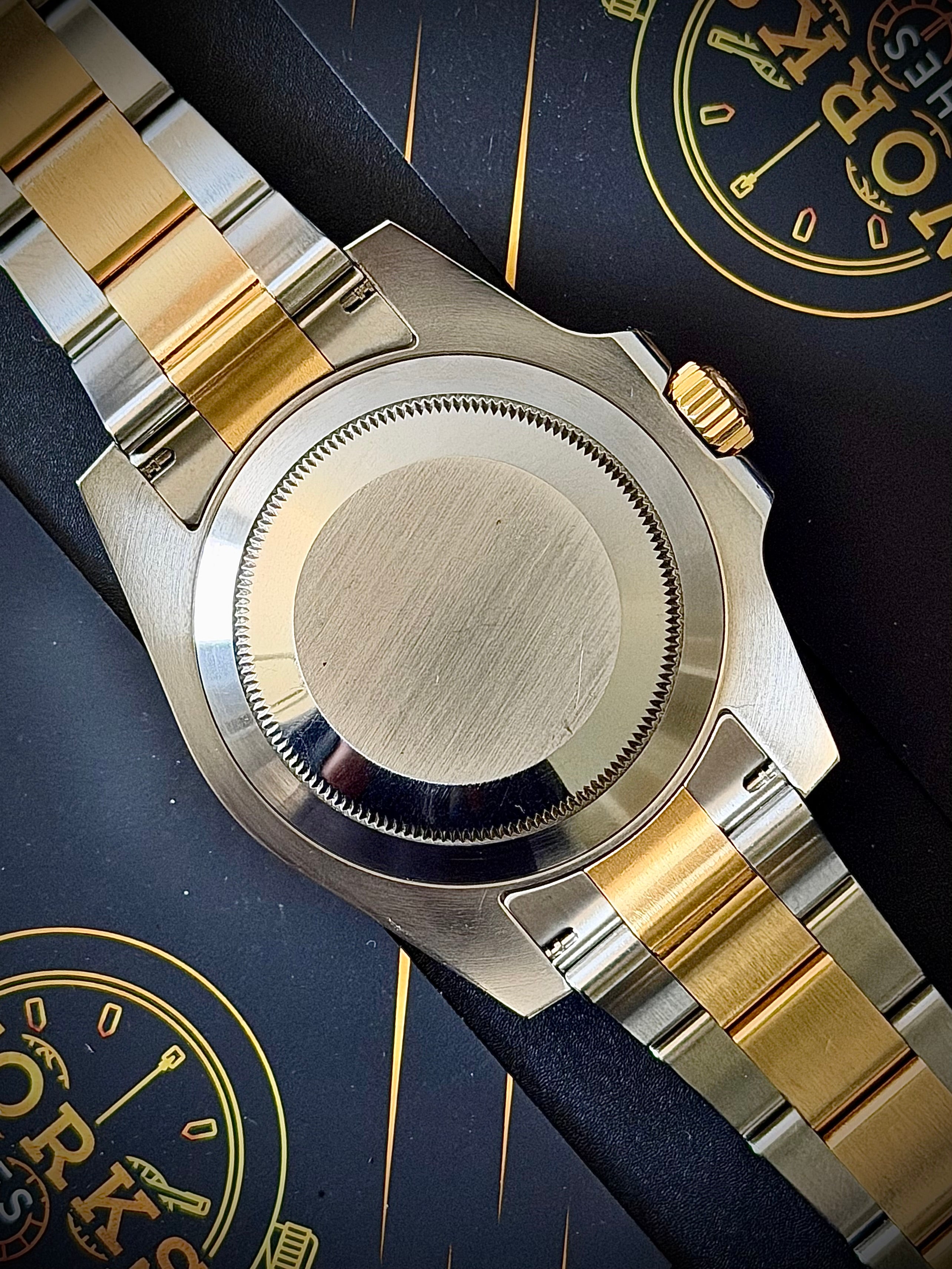 CIRCA 2010 ROLEX SUBMARINER DATE, 116613LB, MATTE BLUE “SMURF” DIAL, BOX & BOOKLETS, INC GST