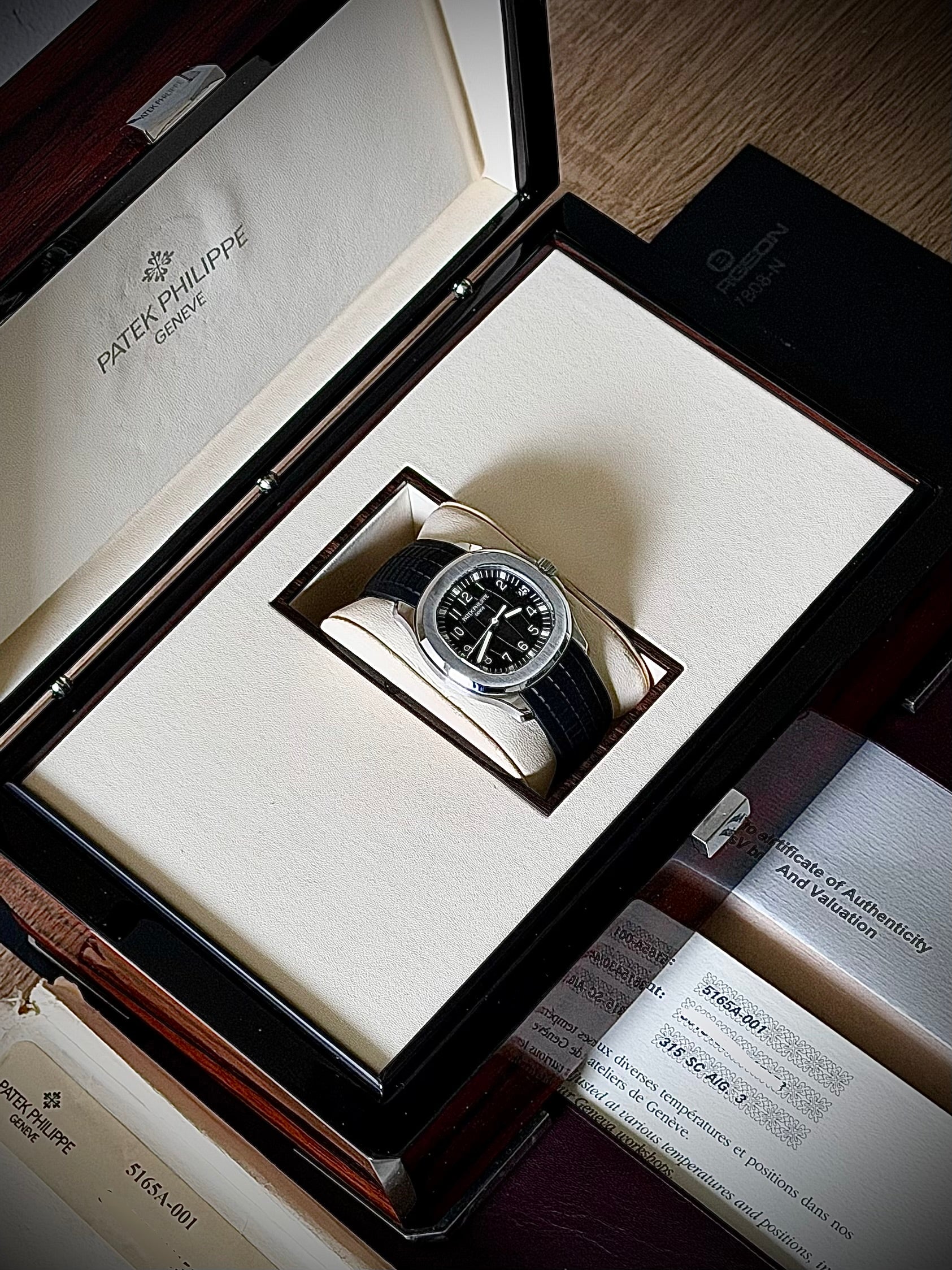 2007 PATEK PHILIPPE AQUANAUT, 5165A-001, BOX & PAPERS, INC GST