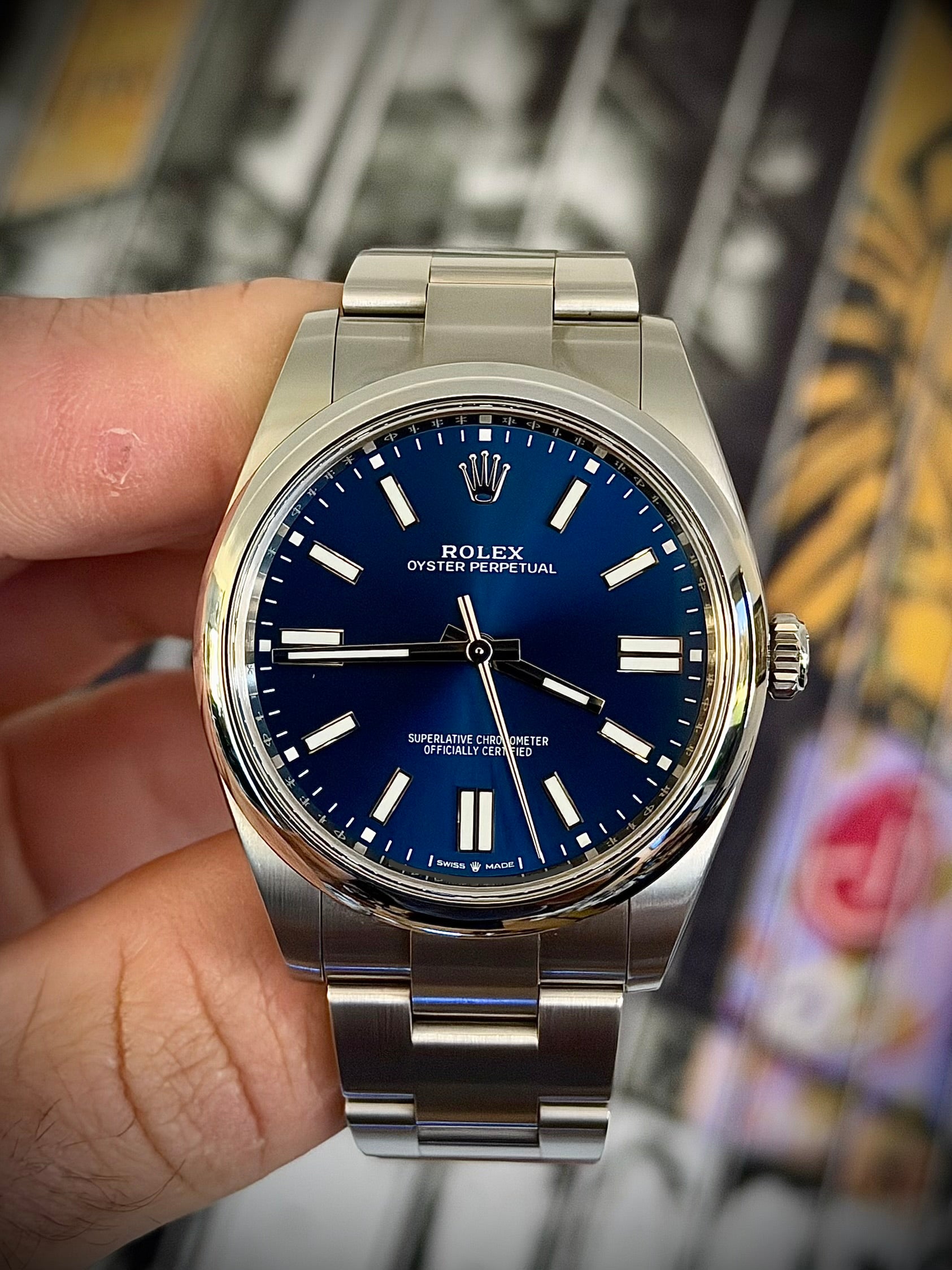 2025 ROLEX OYSTER PERPETUAL 41, 124300, SUNRAY BLUE DIAL, FULL SET, NEAR MINT, INC GST