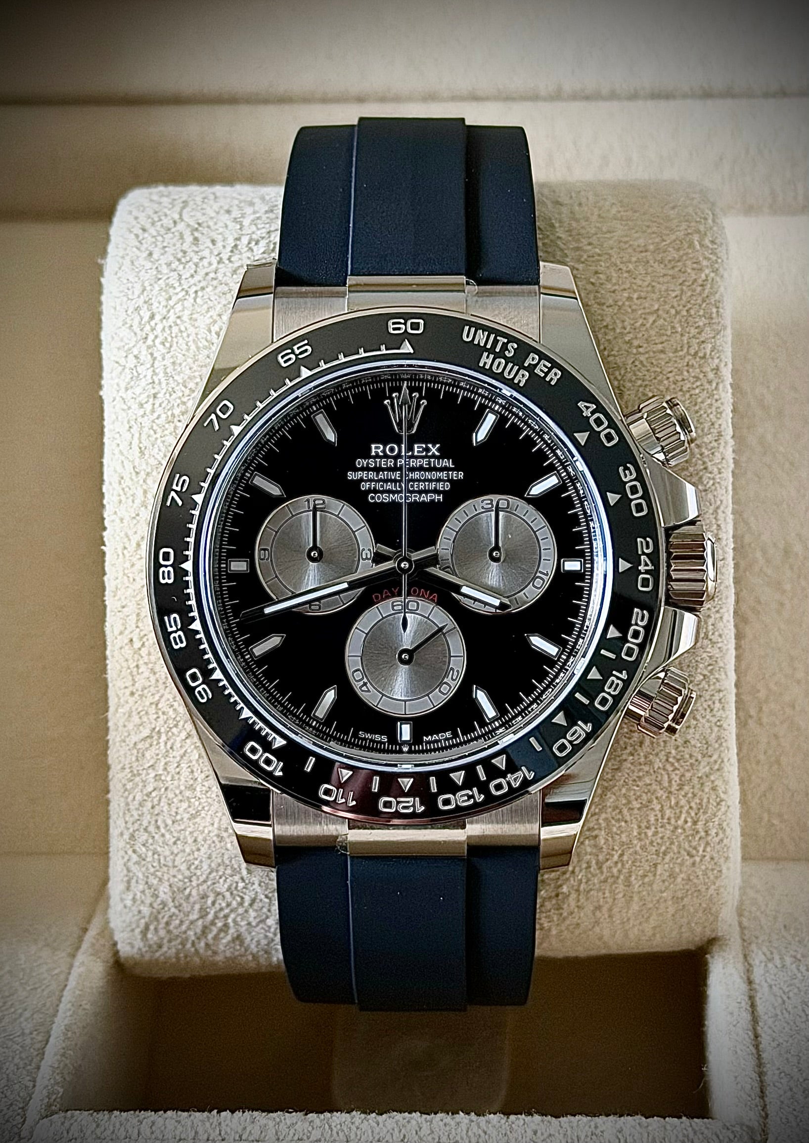 2026 ROLEX COSMOGRAPH DAYTONA “BABY LE MANS”, 126519LN, AS NEW, FULL SET, INC GST