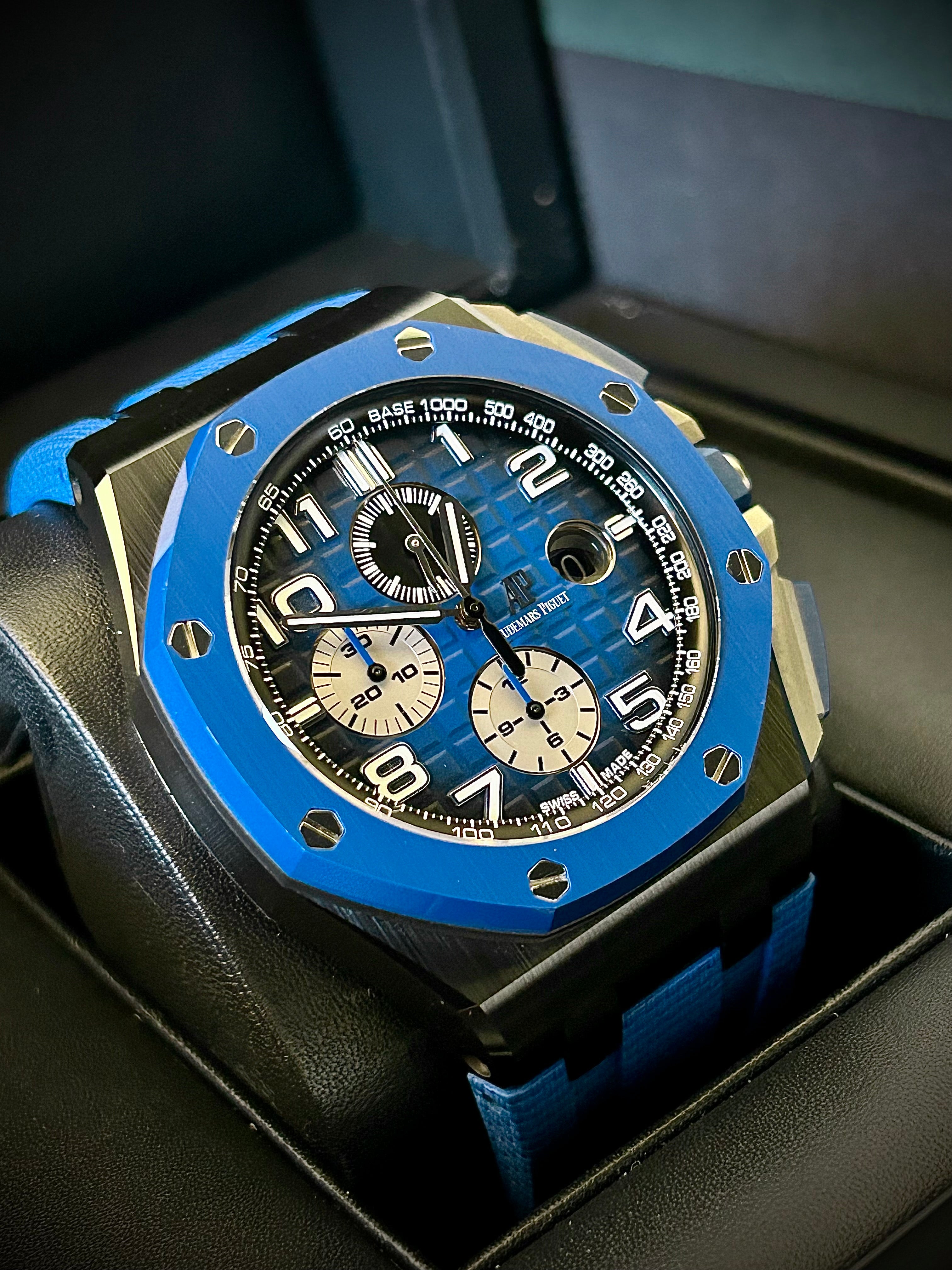 2020 AUDEMARS PIGUET ROYAL OAK OFFSHORE CHRONOGRAPH, BLUE DIAL, FULL SET, INC GST