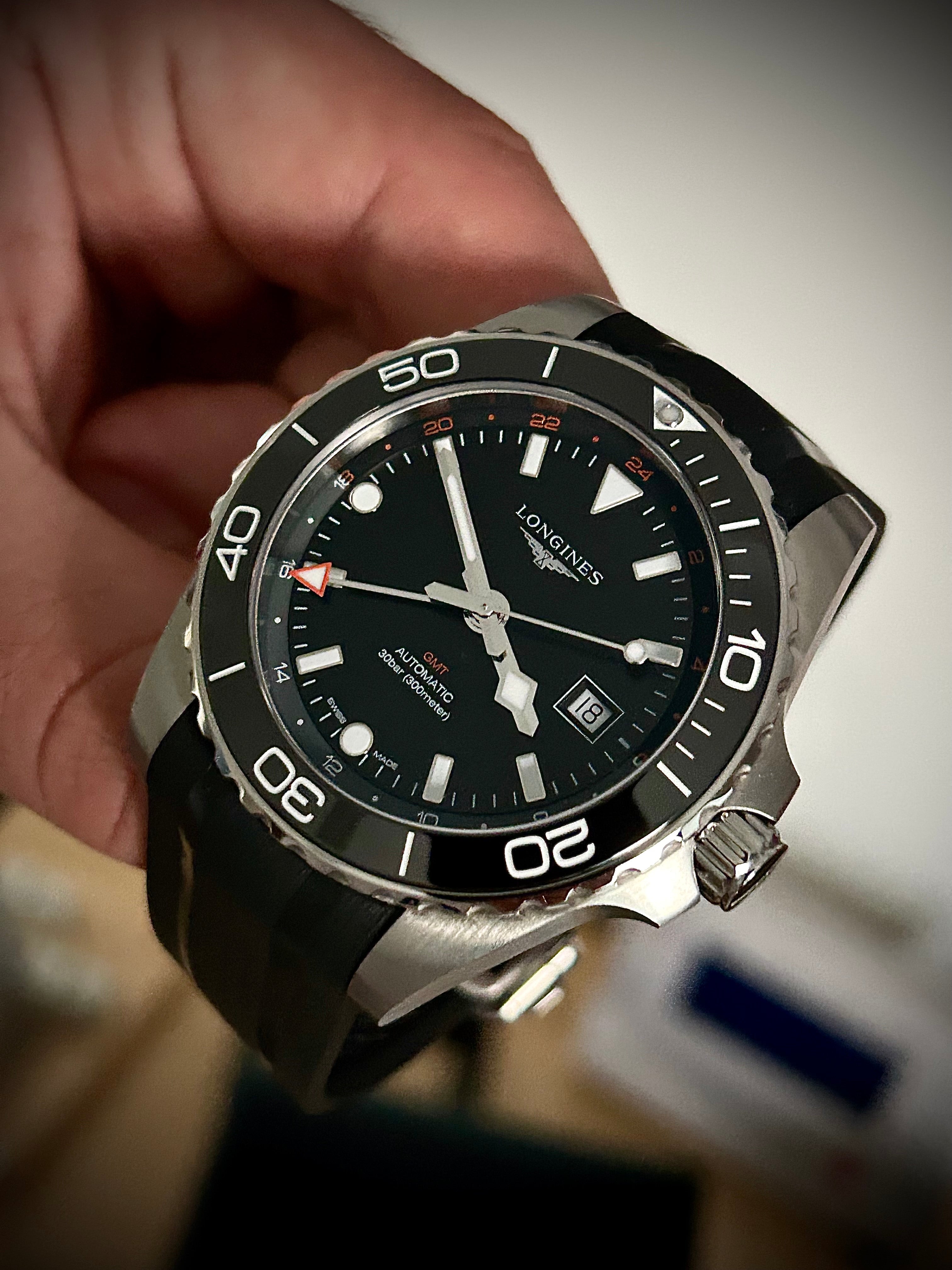 2025 LONGINES HYDROCONQUEST GMT, 43MM, FULL SET, INC GST