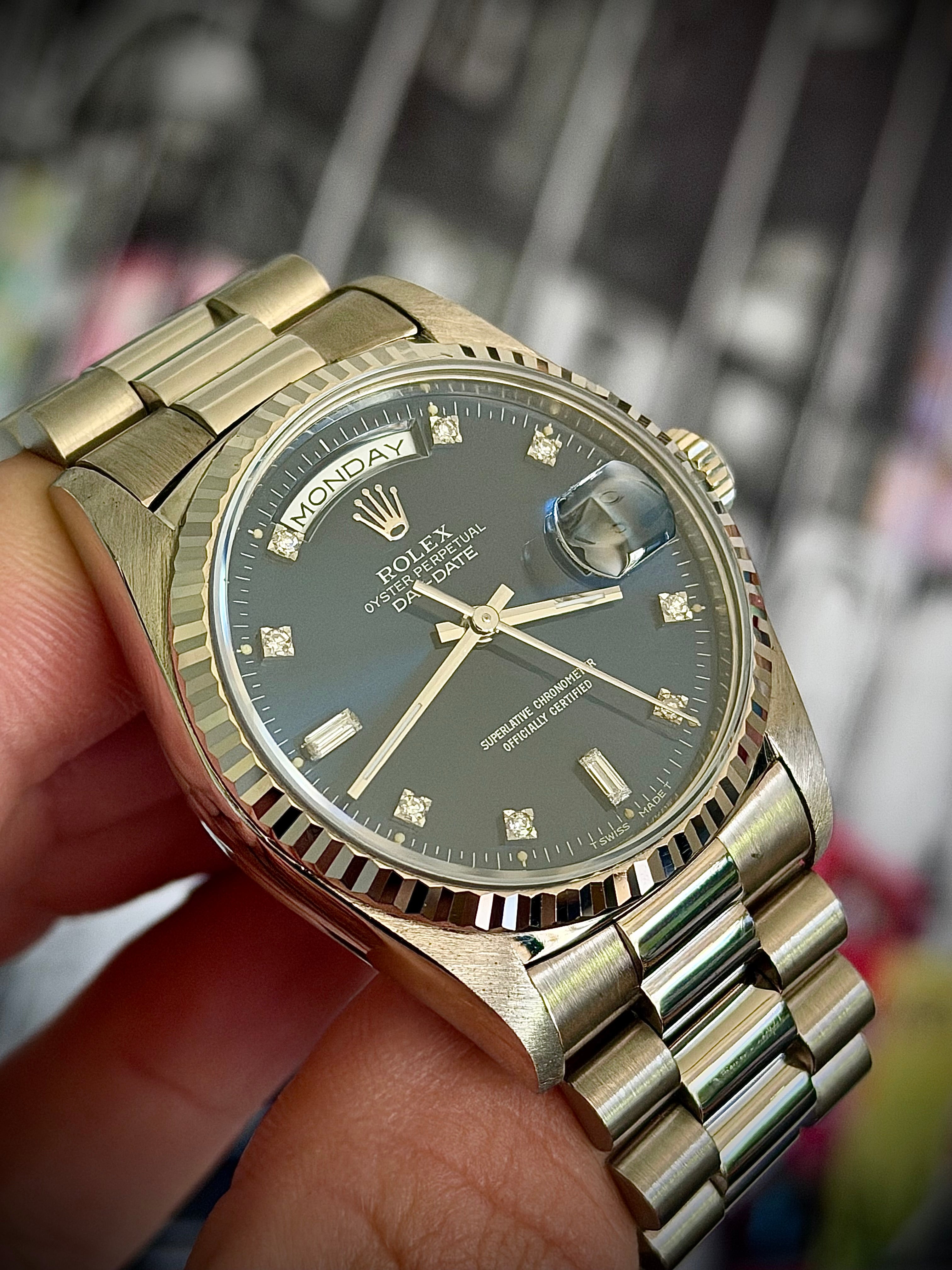 1989 ROLEX DAY-DATE 36, 18239, BLUE DIAMOND DIAL, BOX & BOOKLETS, INC GST