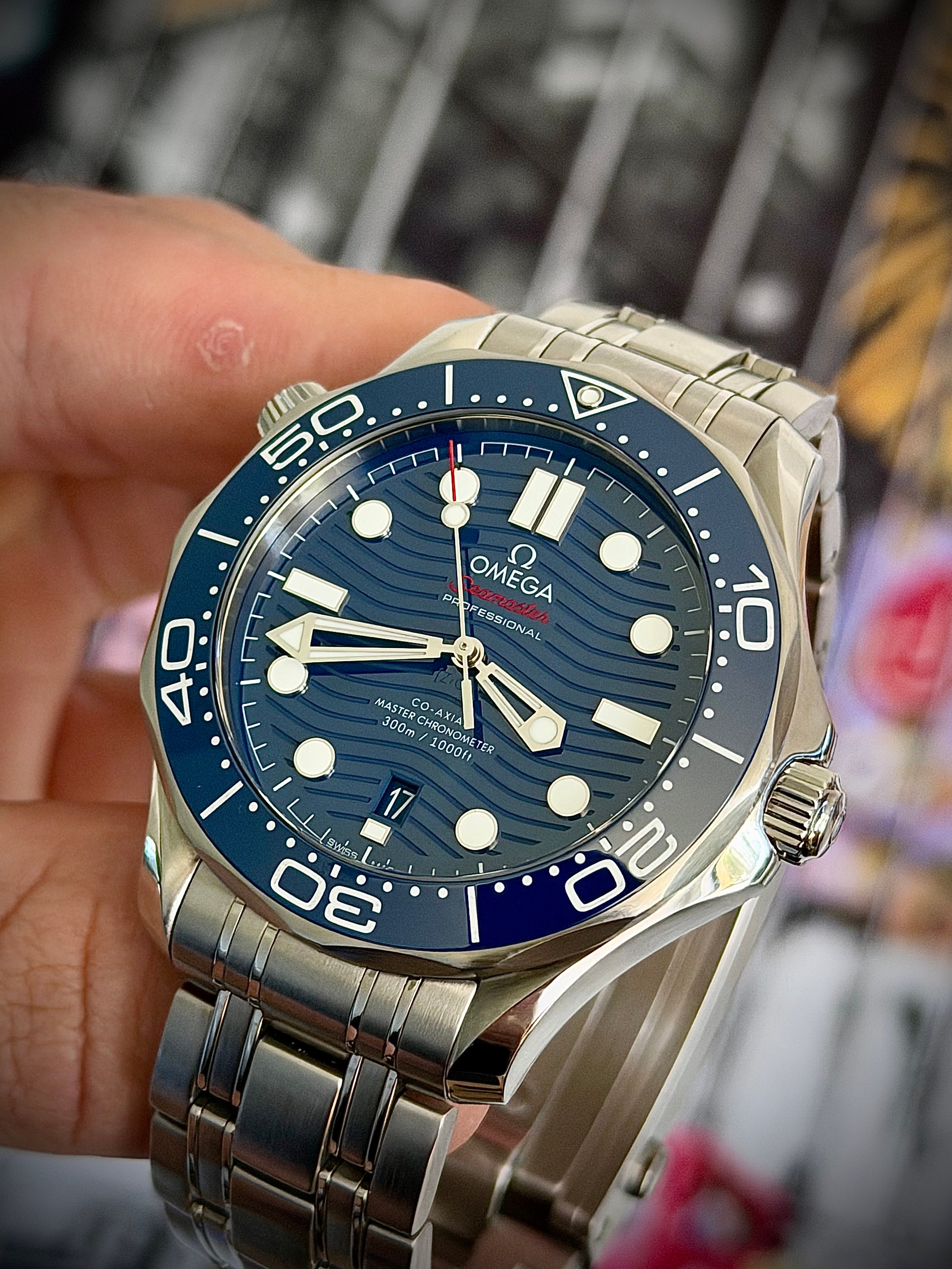 2023 OMEGA SEAMASTER DIVER 300M, 210.30.42.20.03.001, BLUE DIAL, STEEL BRACELET, FULL SET, INC GST