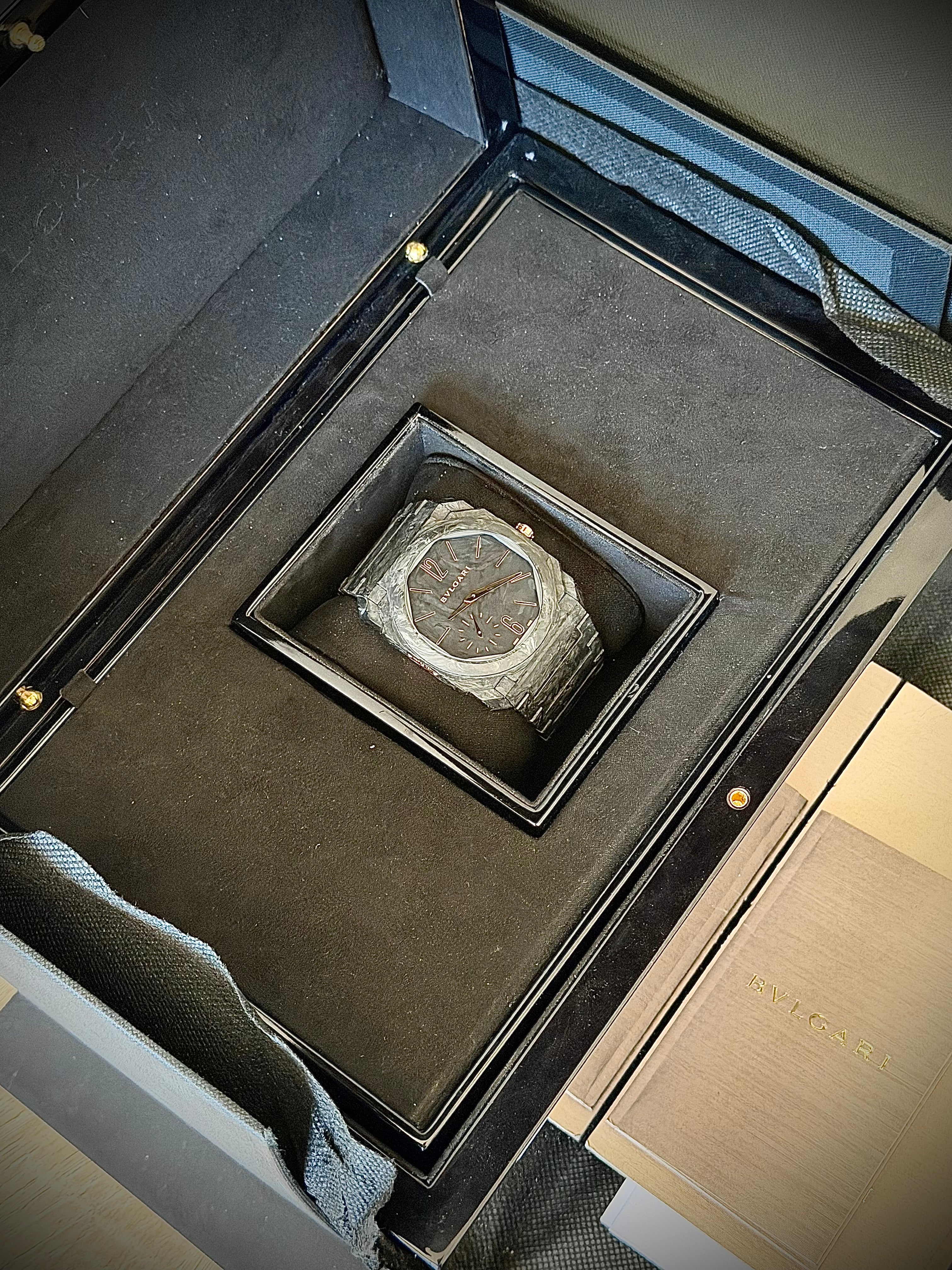 2023 BVLGARI OCTO FINISSIMO CARBON GOLD, 103779, FULL SET, INC GST