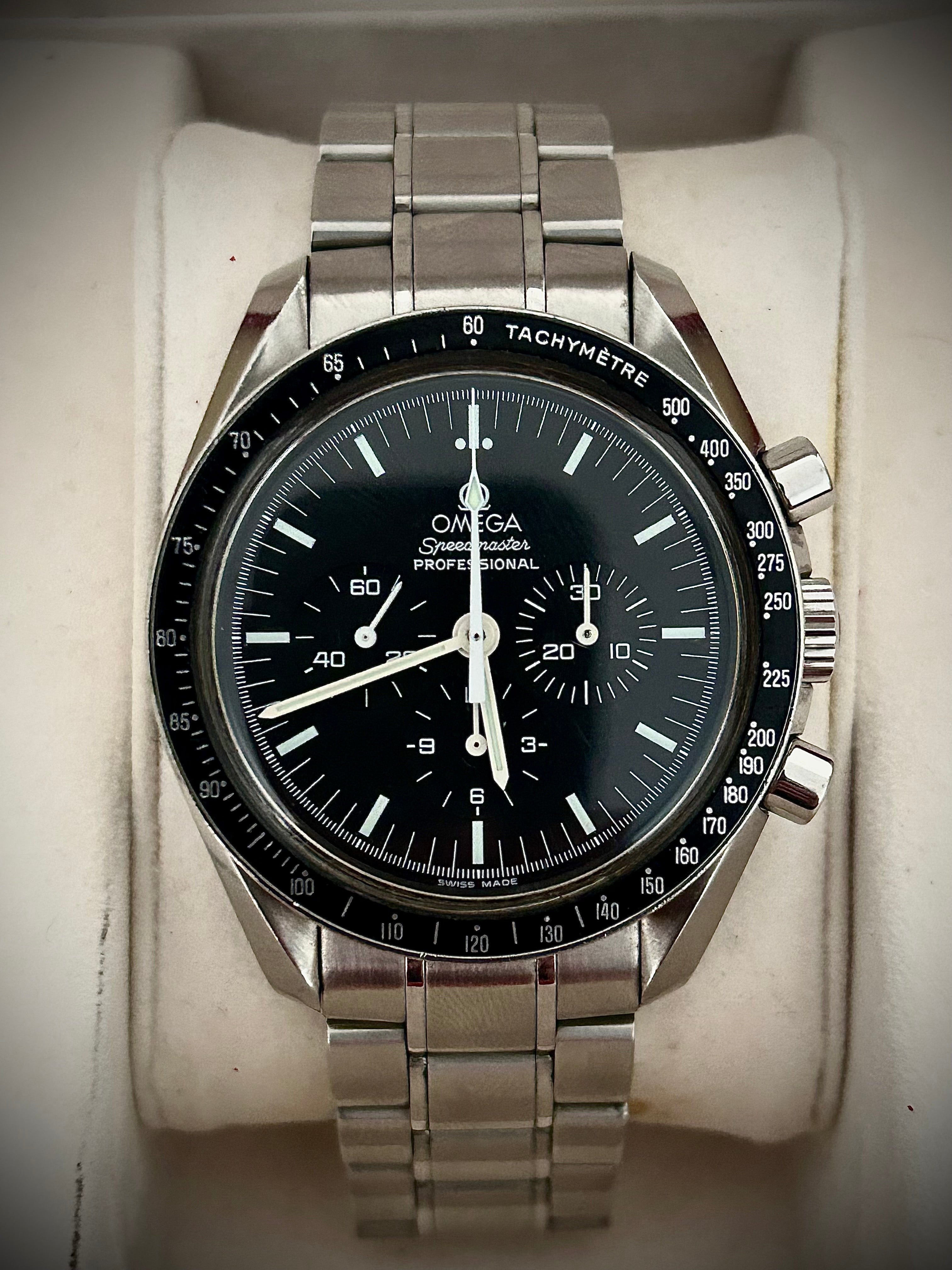 2006 OMEGA SPEEDMASTER PROFESSIONAL, FULL SET, INC GST