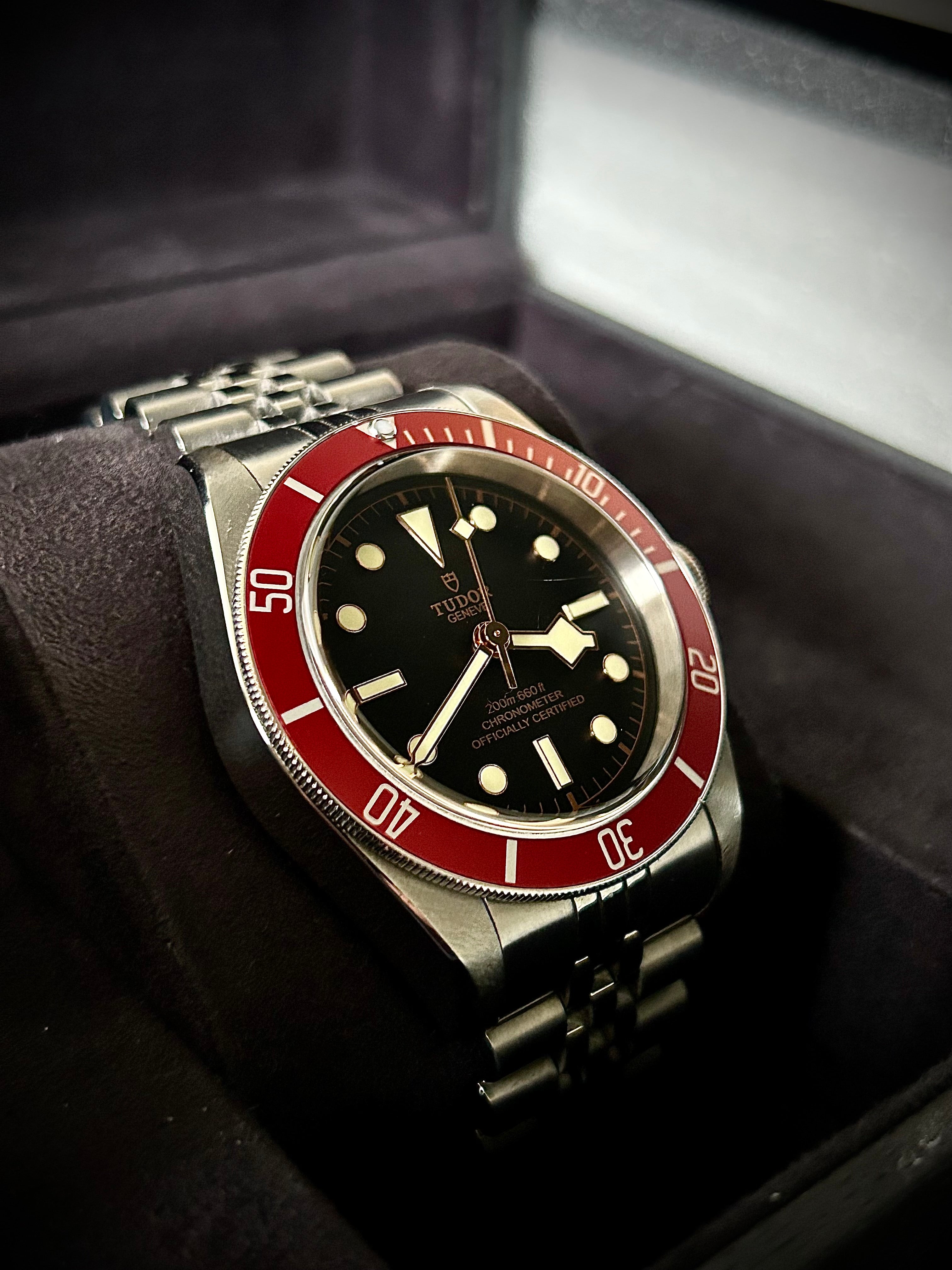 2020 TUDOR BLACK BAY BURGANDY, 41MM, FULL SET, INC GST