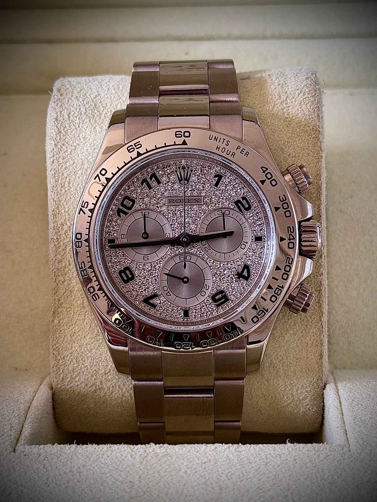 2008 ROLEX COSMOGRAPH DAYTONA, 116509, 18CT WHITE GOLD, FACTORY DIAMOND PAVÉ DIAL, BOX AND PAPERS, EXCELLENT CONDITION, INC GST