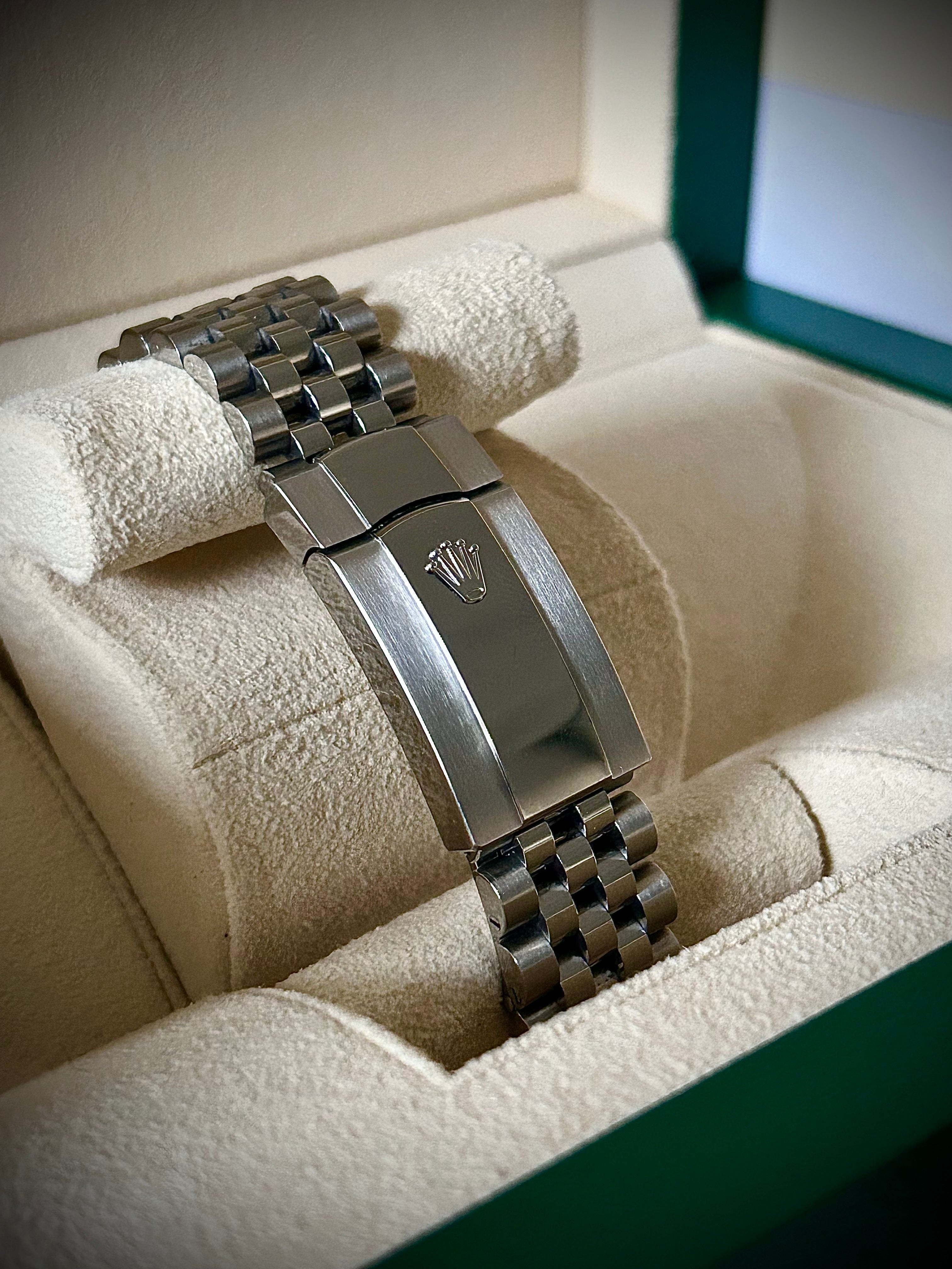 2023 ROLEX DATEJUST 41, MINT GREEN DIAL, 126300, SMOOTH JUBILEE, FULL SET, INC GST