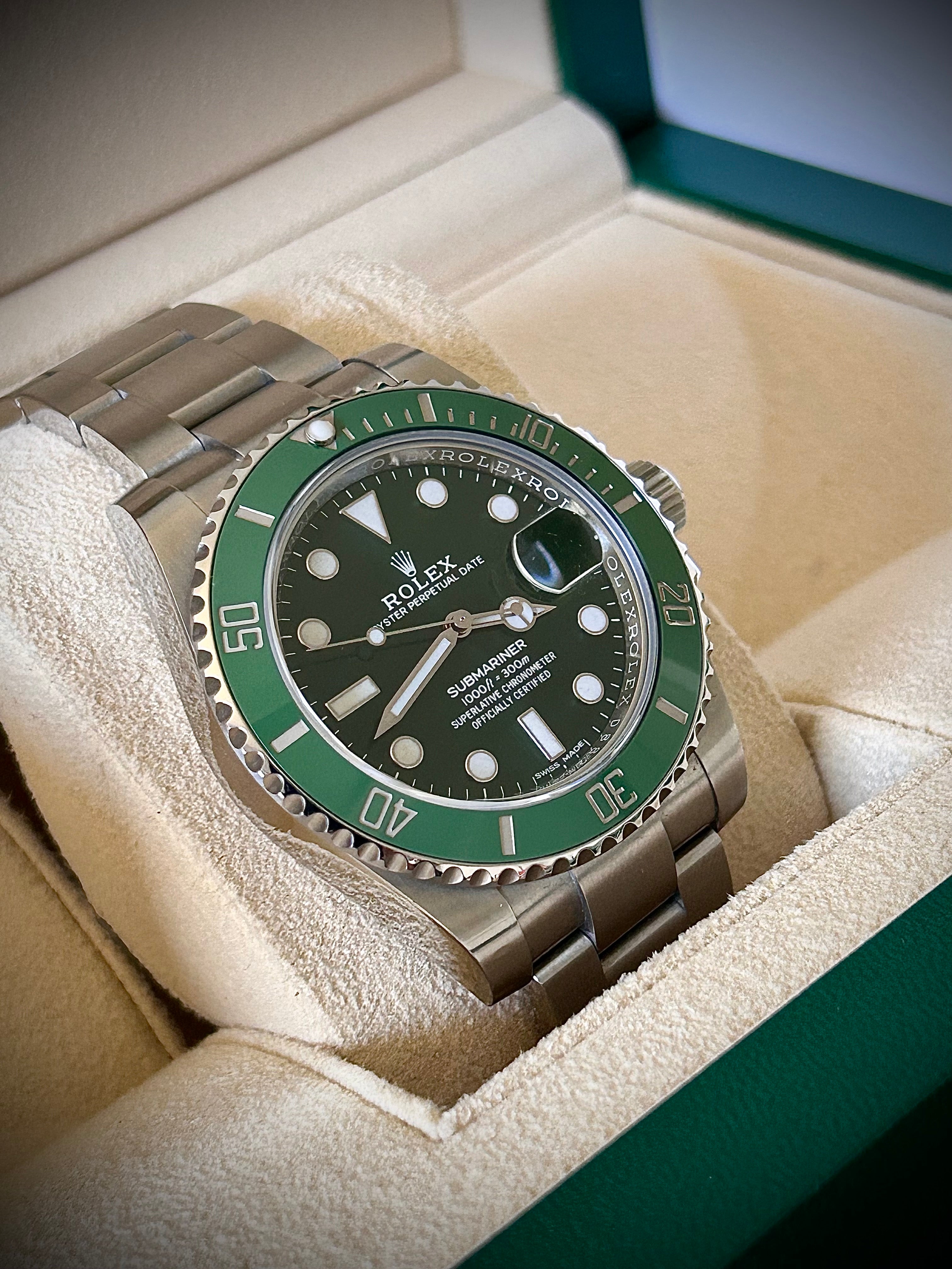 2018 ROLEX SUBMARINER DATE 116610LV, HULK, FULL SET, INC GST