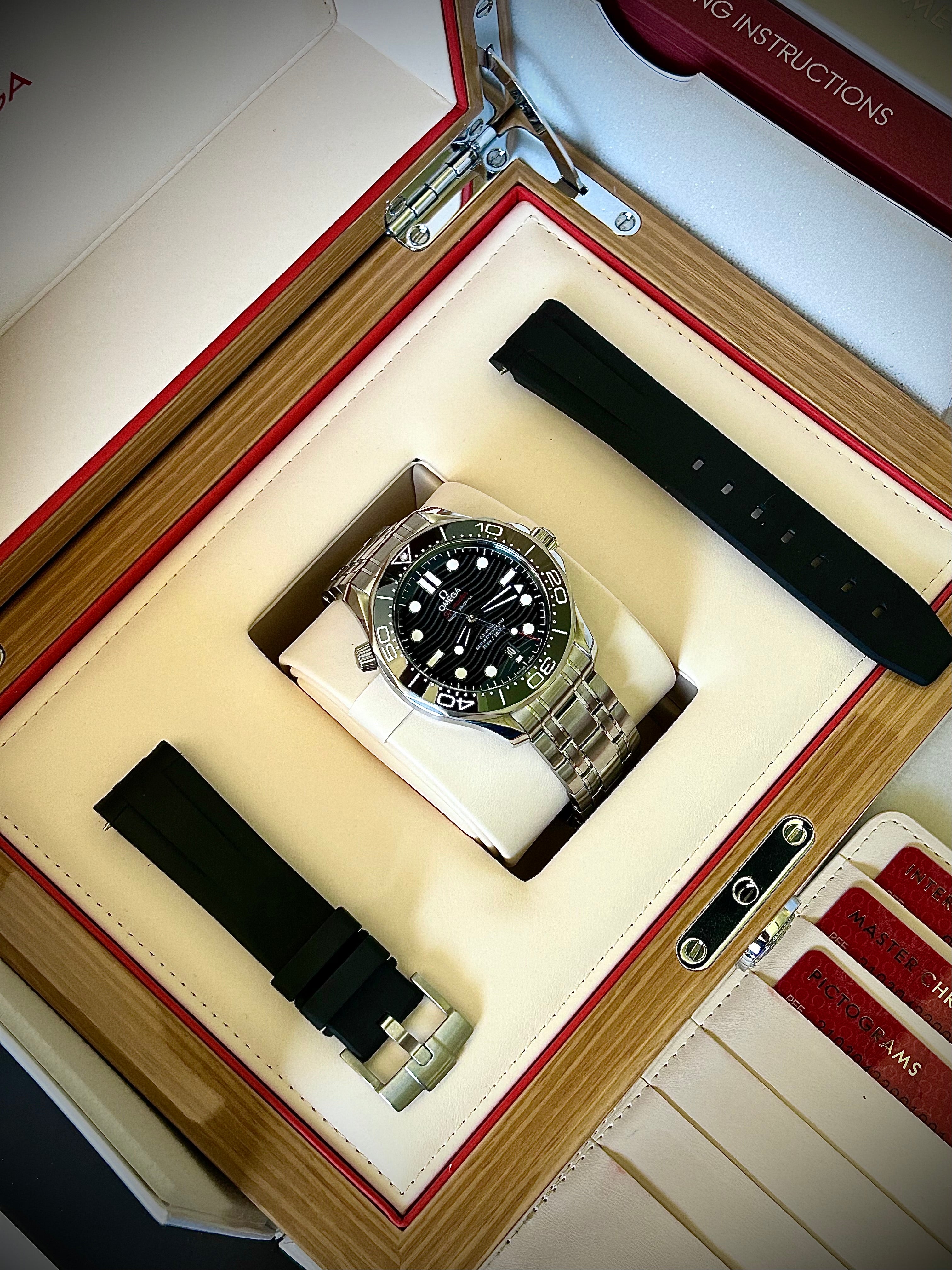 2020 OMEGA SEAMASTER 300, FULL SET, INC GST