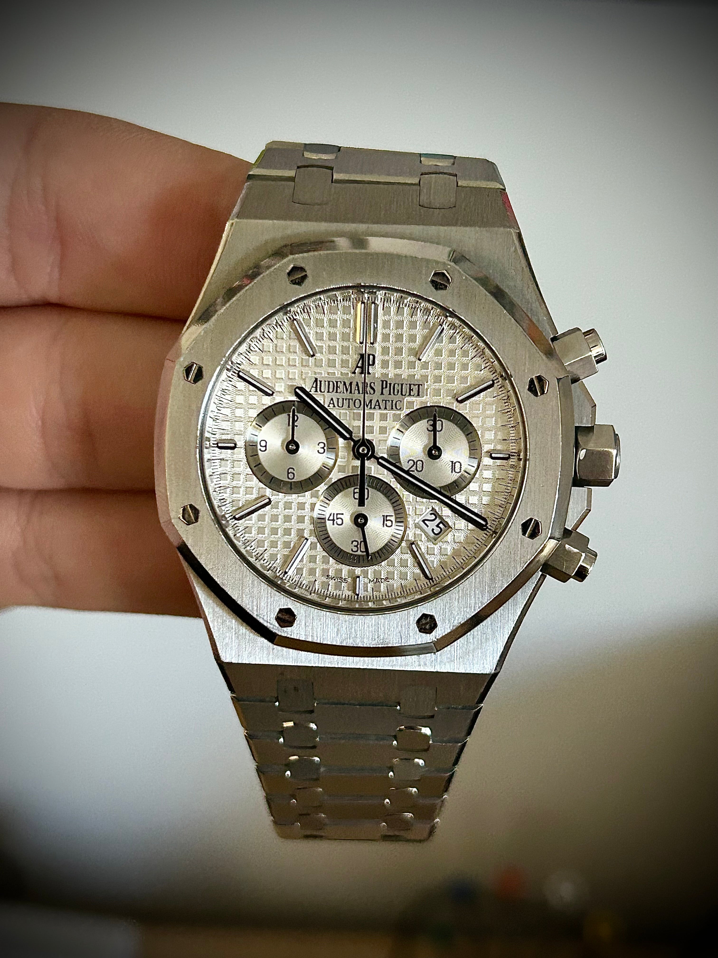 2016 AUDEMARS PIGUET ROYAL OAK CHRONOGRAPH, FULL SET, INC GST