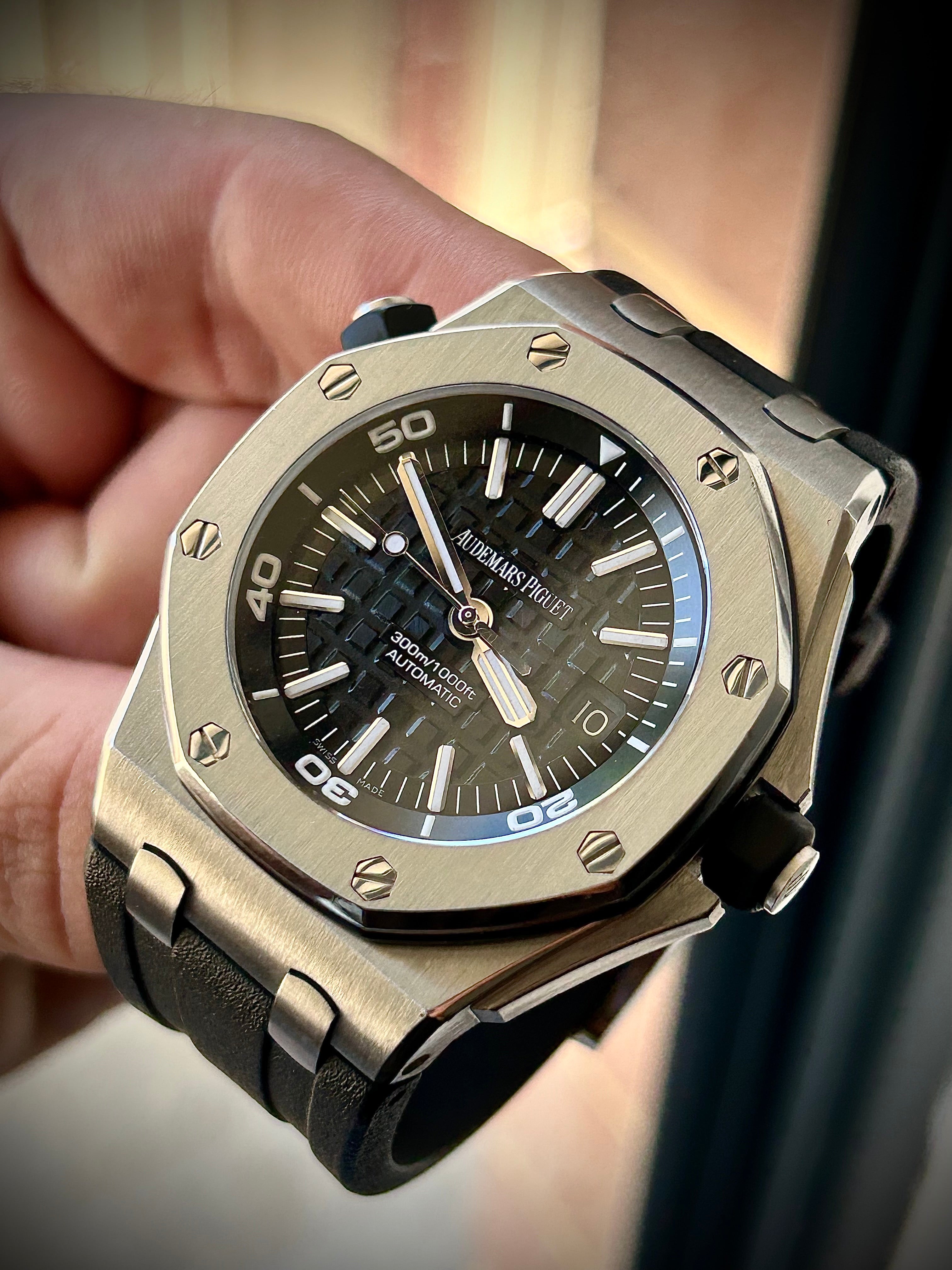 2011 AUDEMARS PIGUET ROYAL OAK OFFSHORE DIVER, 15703ST, INC GST