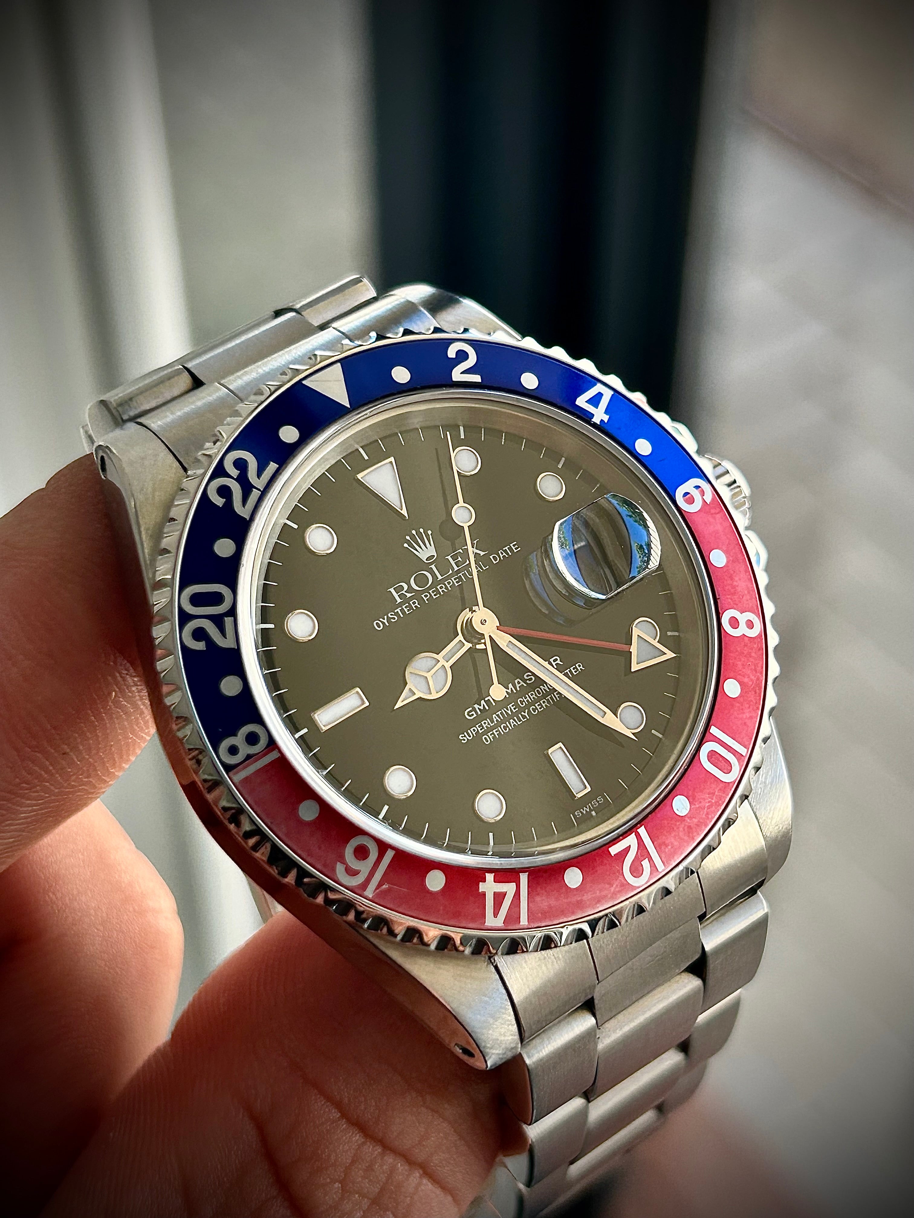 2000 ROLEX GMT MASTER II, PEPSI, 16700, FULL SET, INC GST