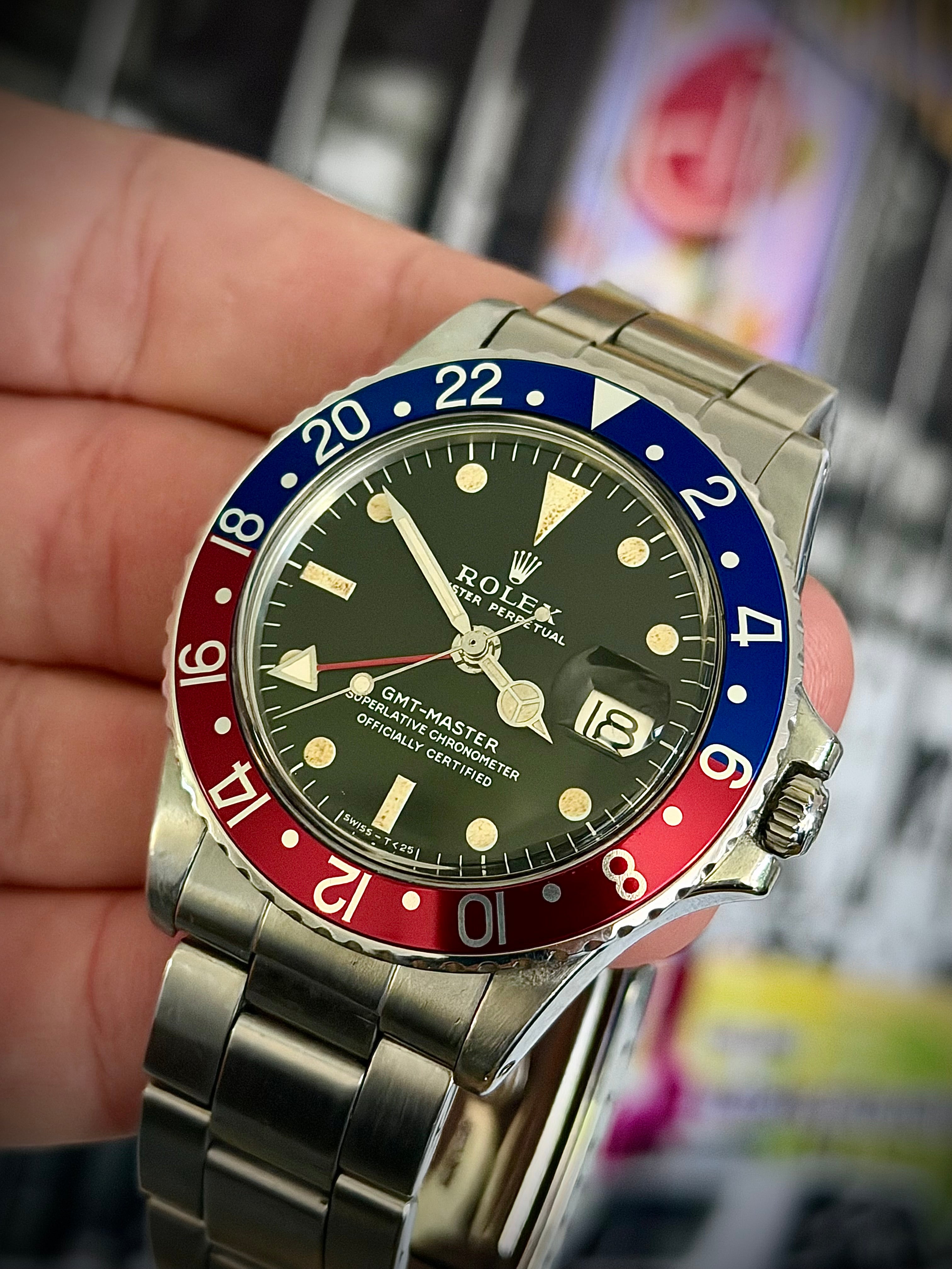 CIRCA 1972 ROLEX GMT-MASTER, 1675 PEPSI, LONG E DIAL, WATCH & BOX, FULLY SERVICED, INC GST