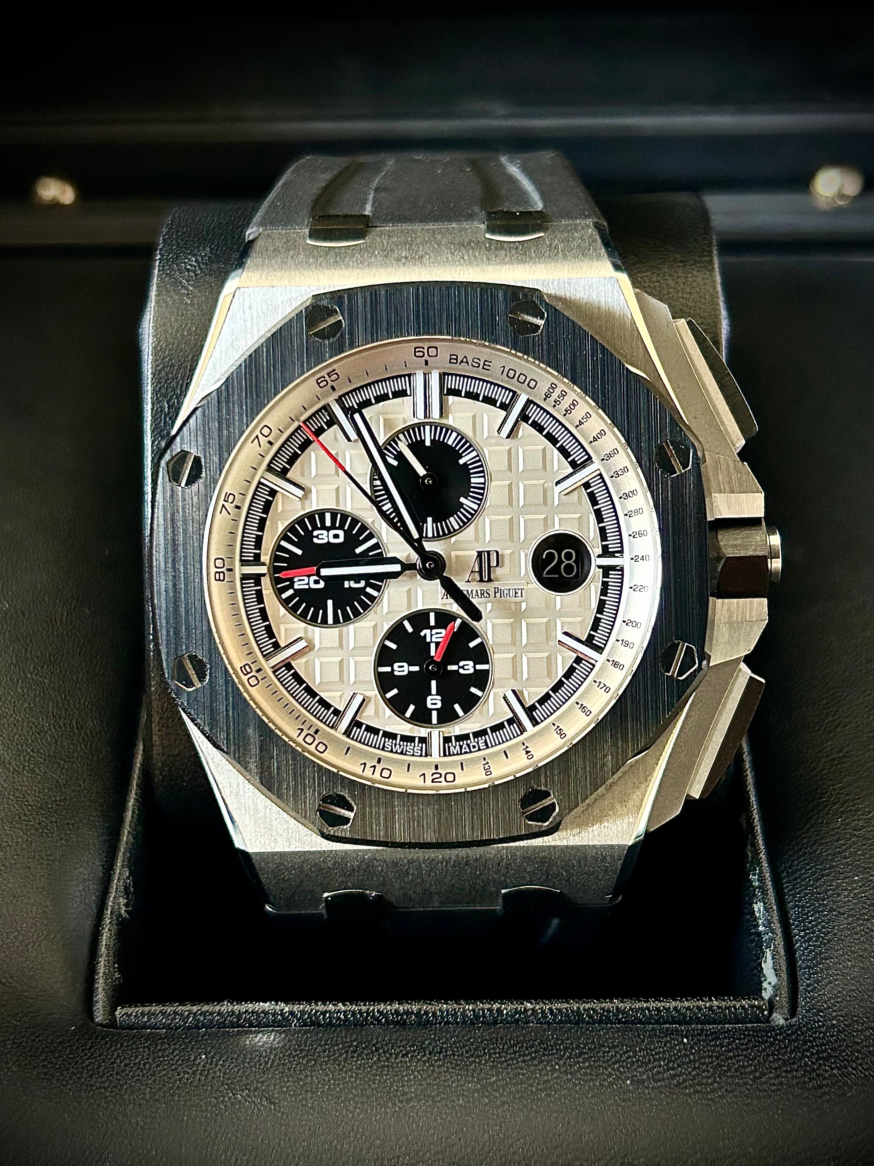 2015 AUDEMARS PIGUET ROYAL OAK OFFSHORE CHRONOGRAPH, FULL SET, INC GST