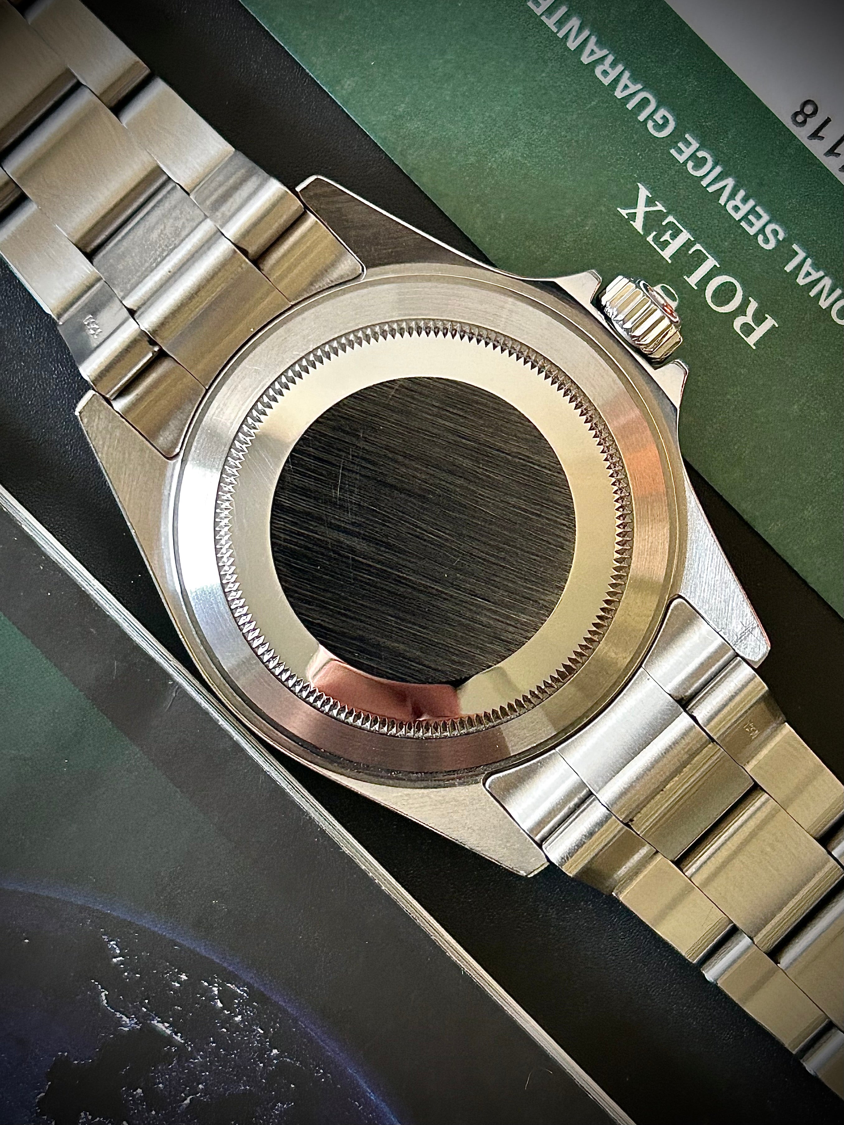 2000 ROLEX SUBMARINER DATE, 16610, BOX AND PAPERS WITH RSC, INC GST