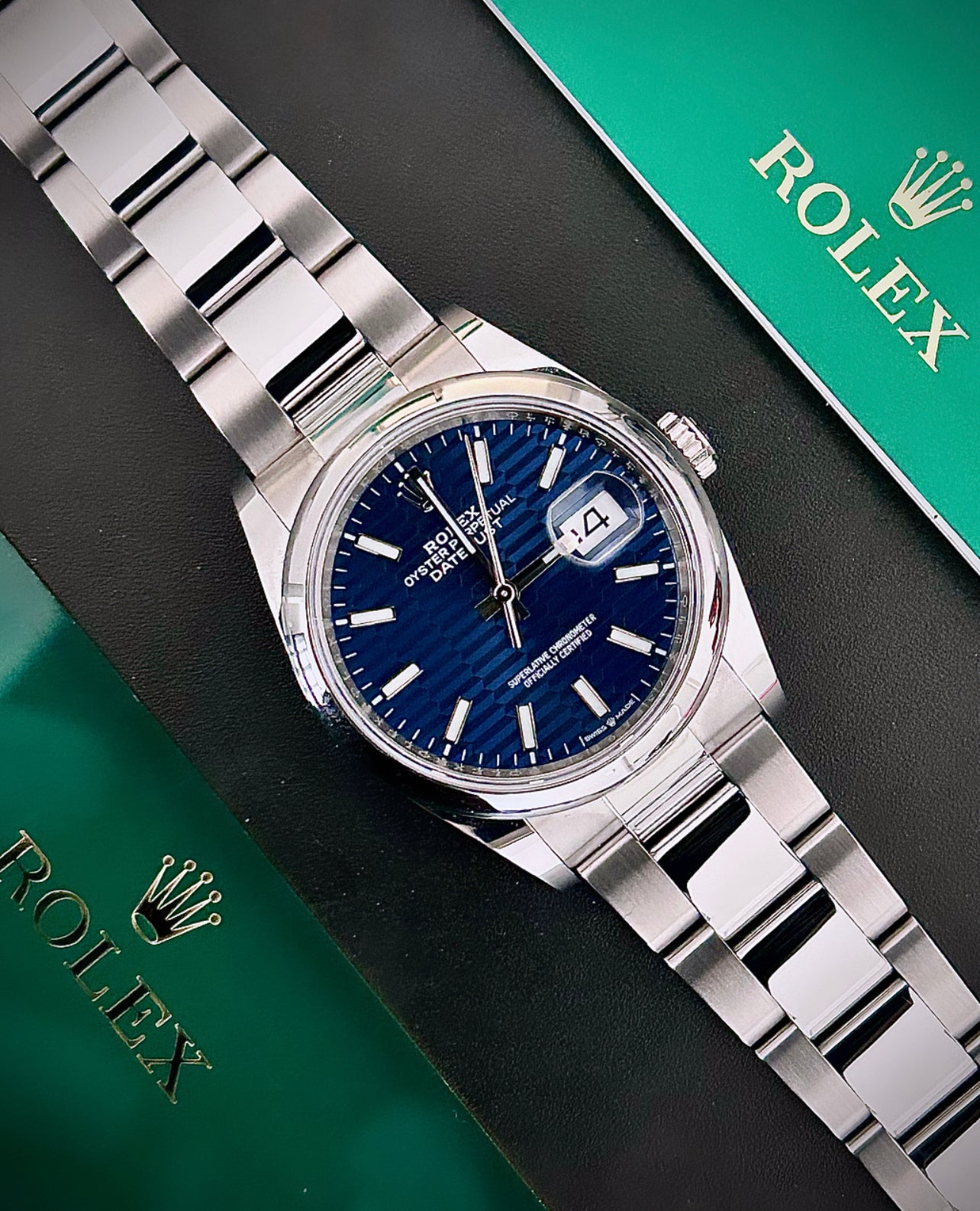 2023 ROLEX DATEJUST 36 "FLUTED-MOTIF DIAL" 126200