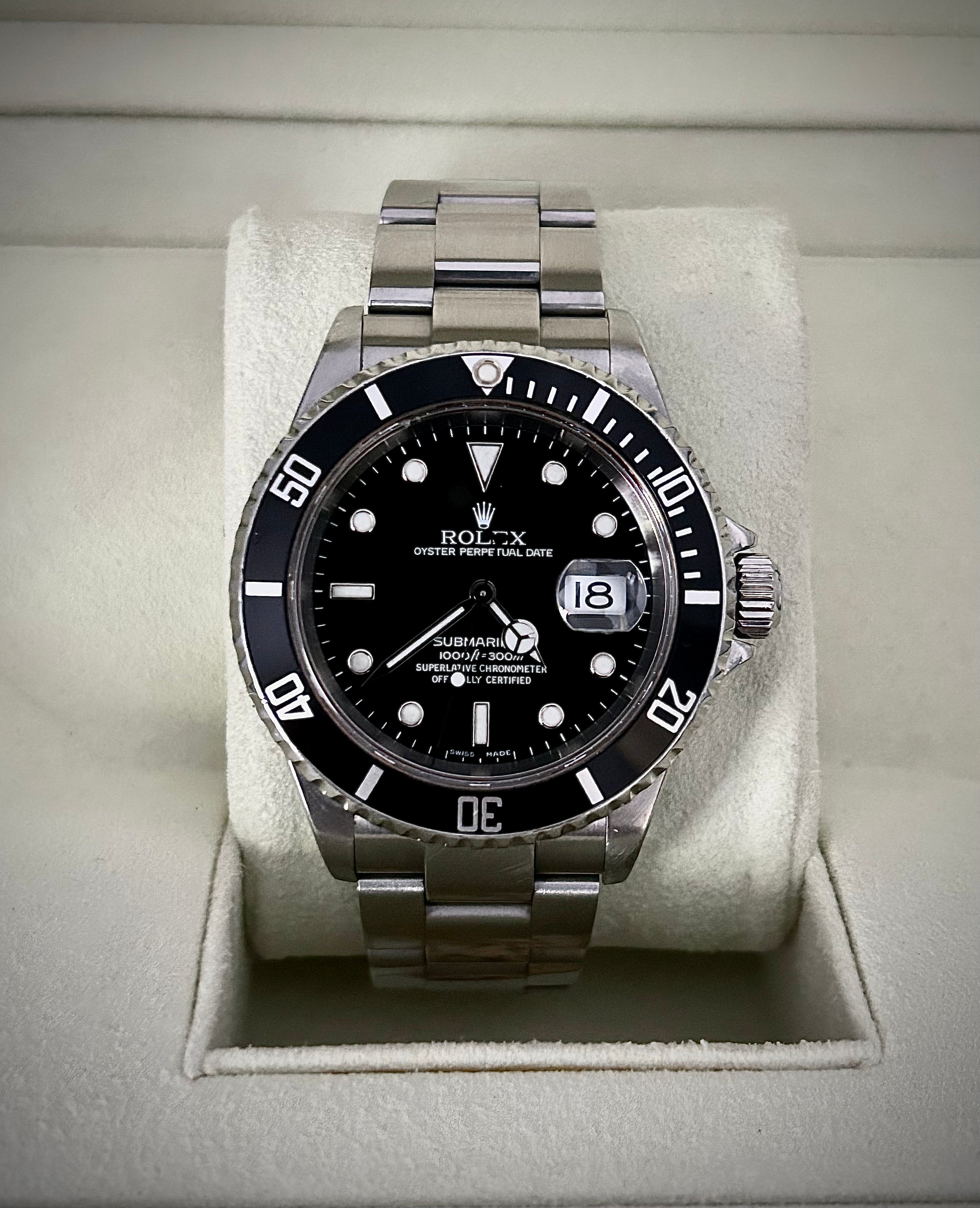 2006 ROLEX SUBMARINER DATE “NO HOLES”, FULL SET, 16610