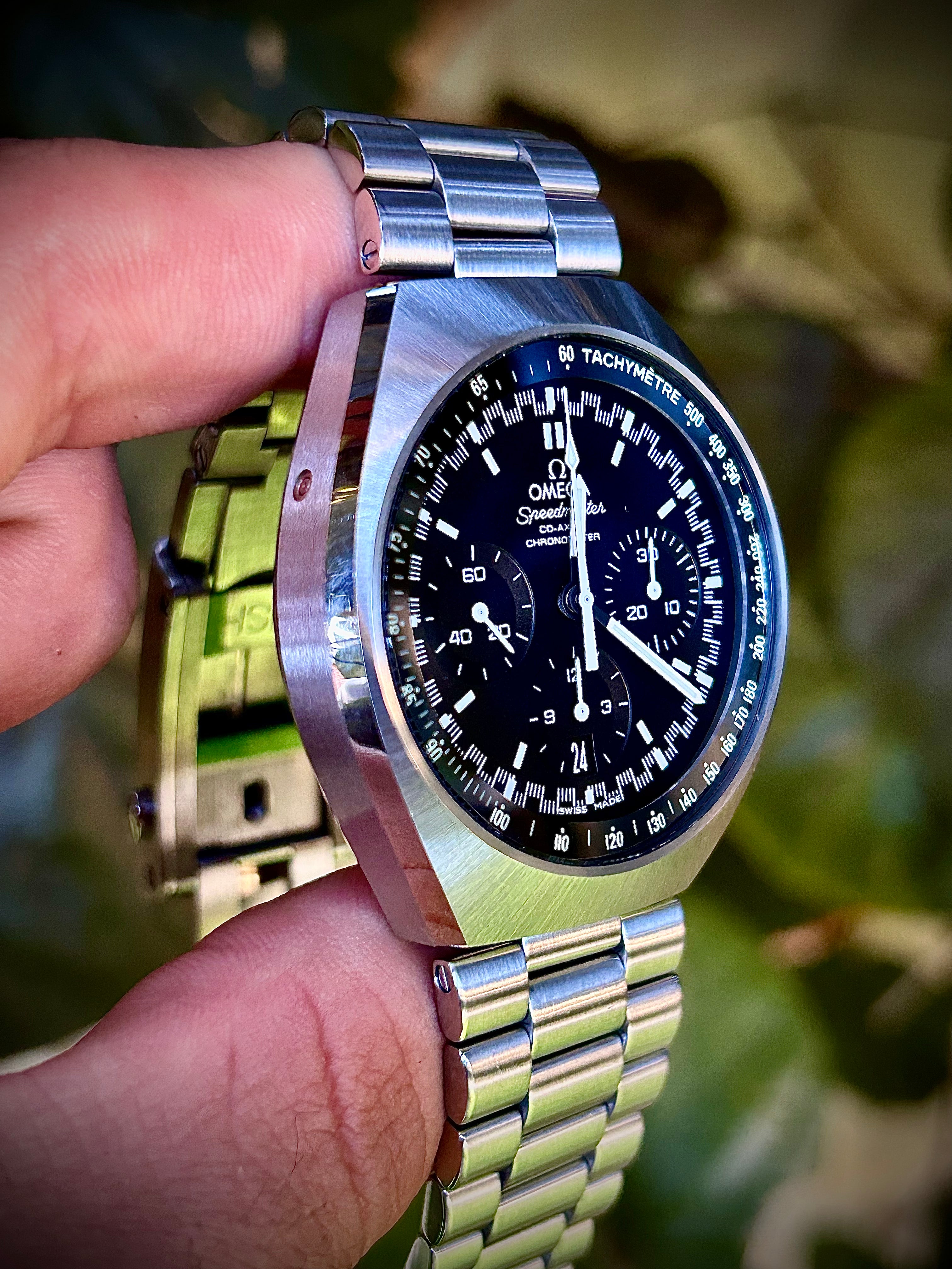 2022 OMEGA SPEEDMASTER MARK II, FULL SET